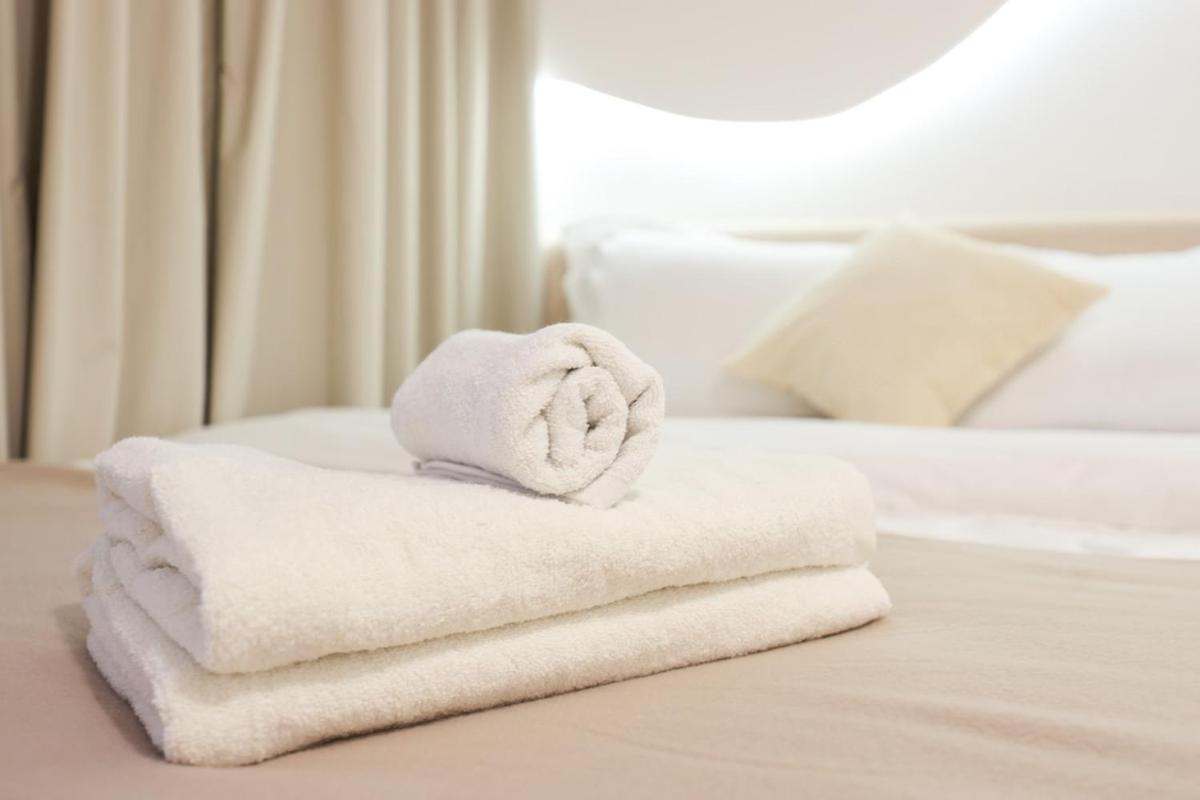 Apartment Maxstays - Cozy Jbr Beachfront Eye & Sunset Views - Gym & Pool - Free Parking Dubai