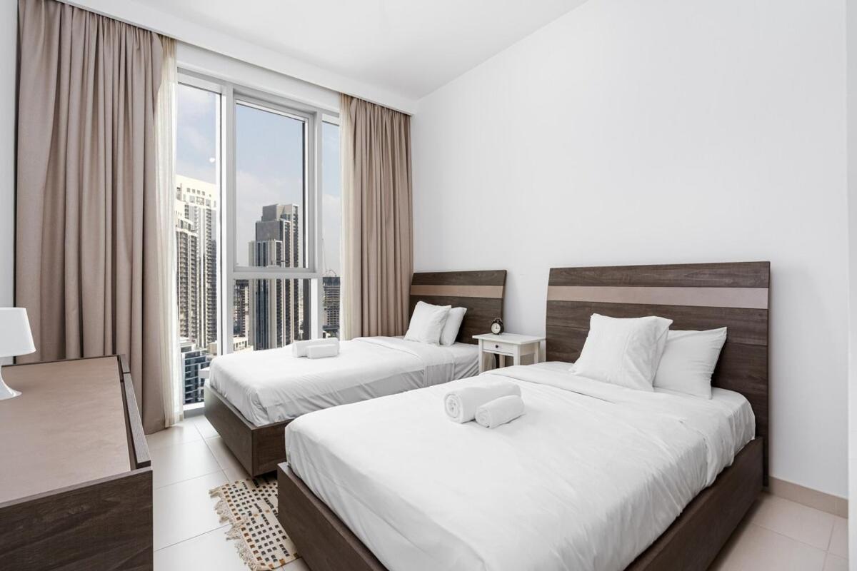 Apartamento 2br Haven With Pool, Gym, Tennis Court And Playground Dubai