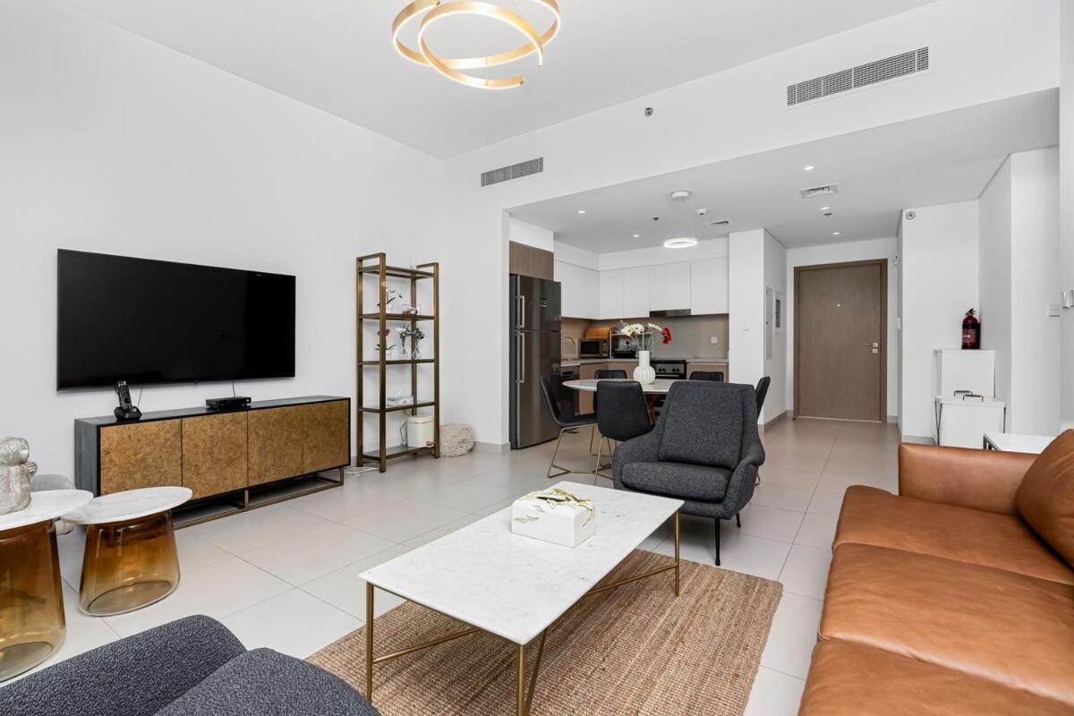2br Haven With Pool, Gym, Tennis Court And Playground Apartamento *