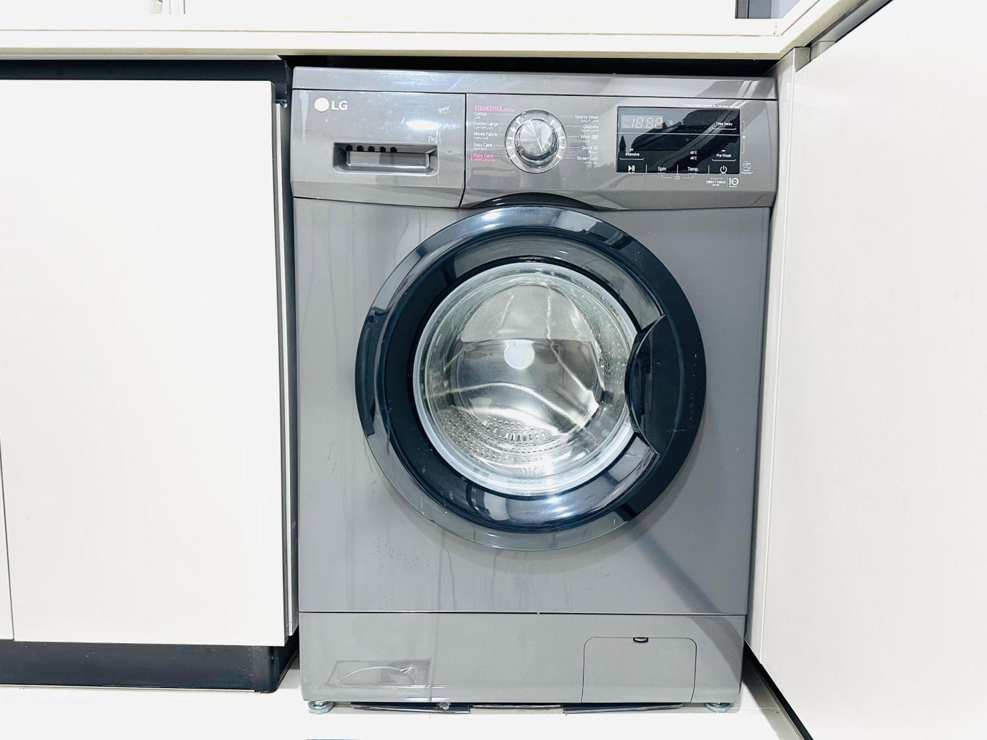 Daire 2-bhk -modern Interior Dubai