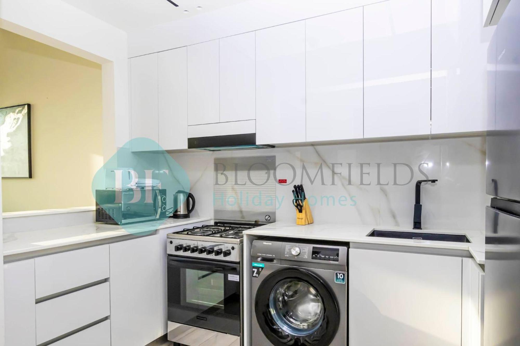 Apartment Bloomfield's Elegant 1br Binghatti Heights Jvc