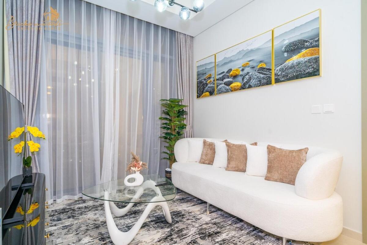Chic Sea View 2bhk 4pax * Dubai