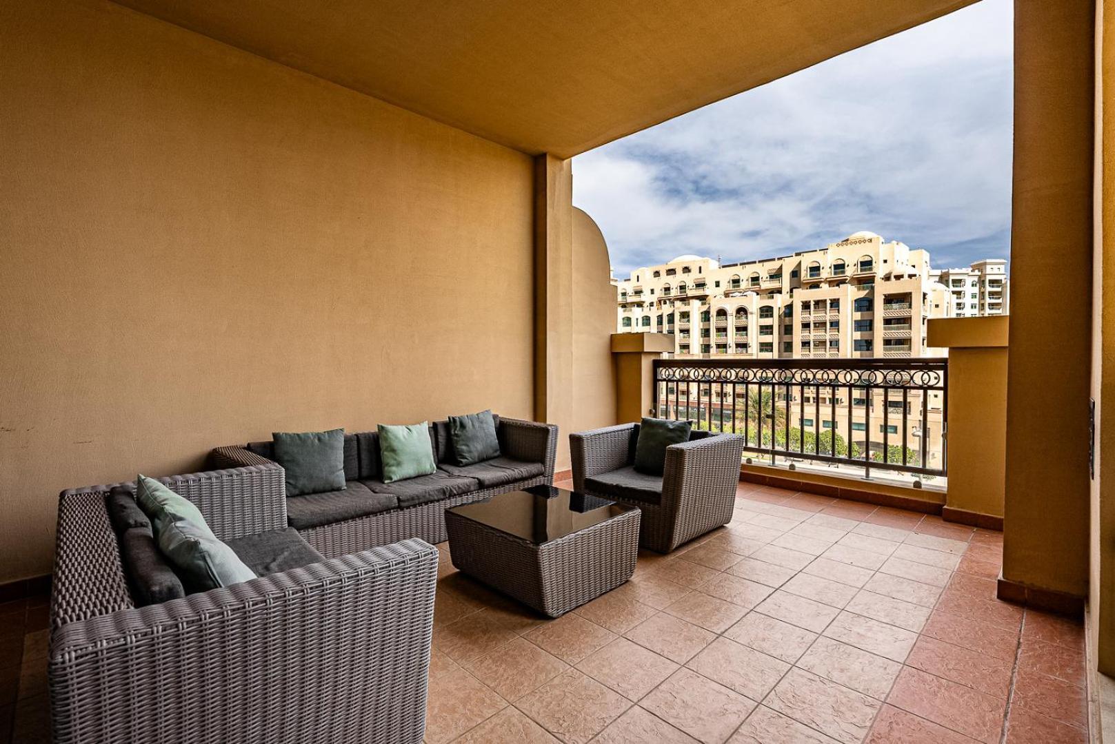 Newly Furnished 1bdr In The Palm Fairmont Apartment Dubai