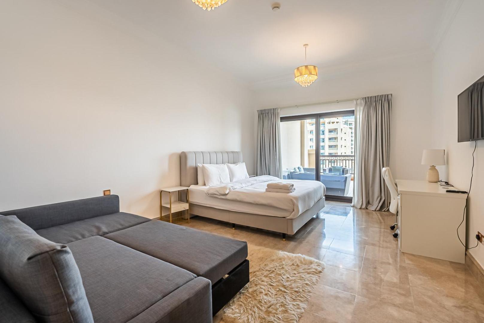 Apartment Newly Furnished 1bdr In The Palm Fairmont Dubai