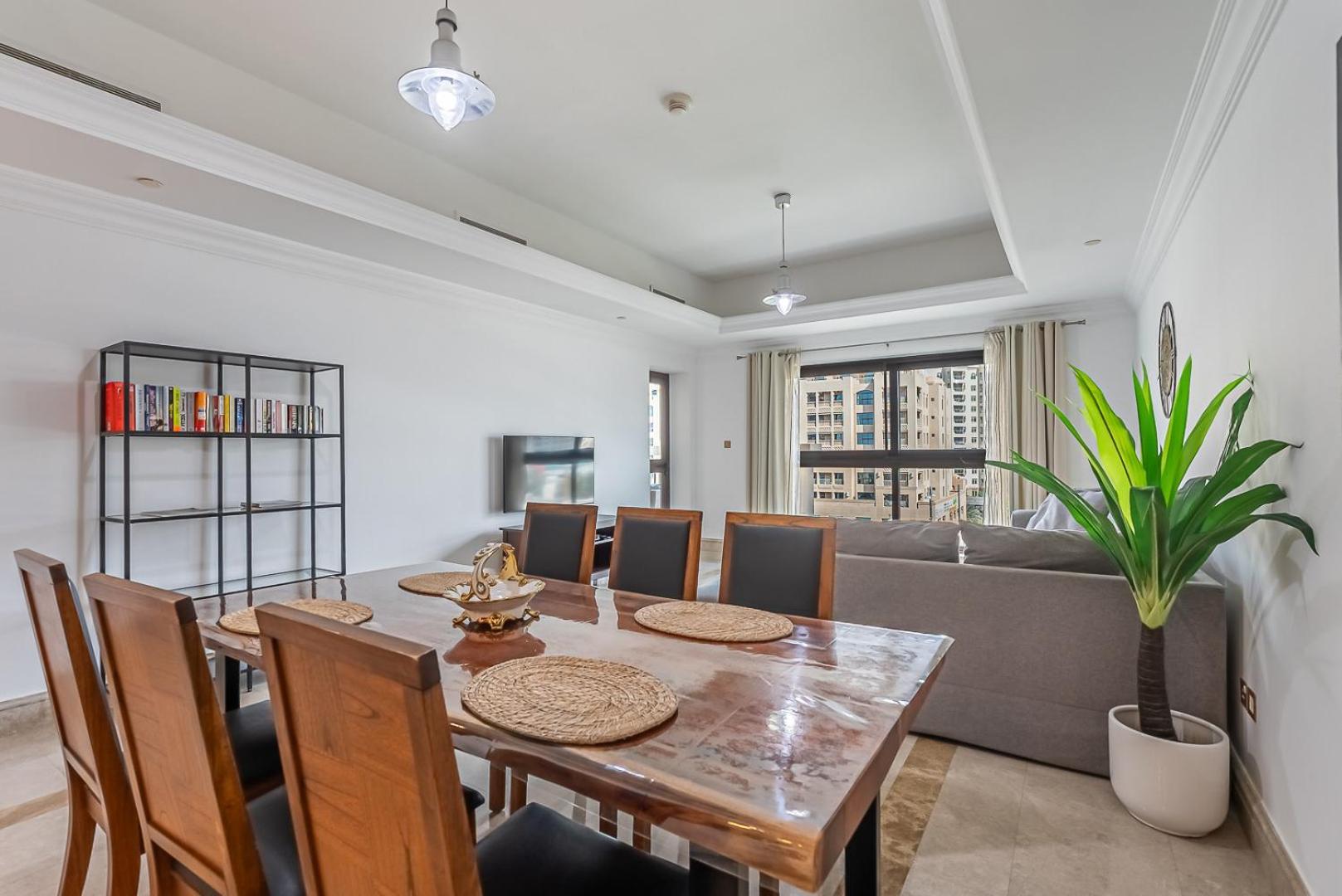 Newly Furnished 1bdr In The Palm Fairmont Dubai