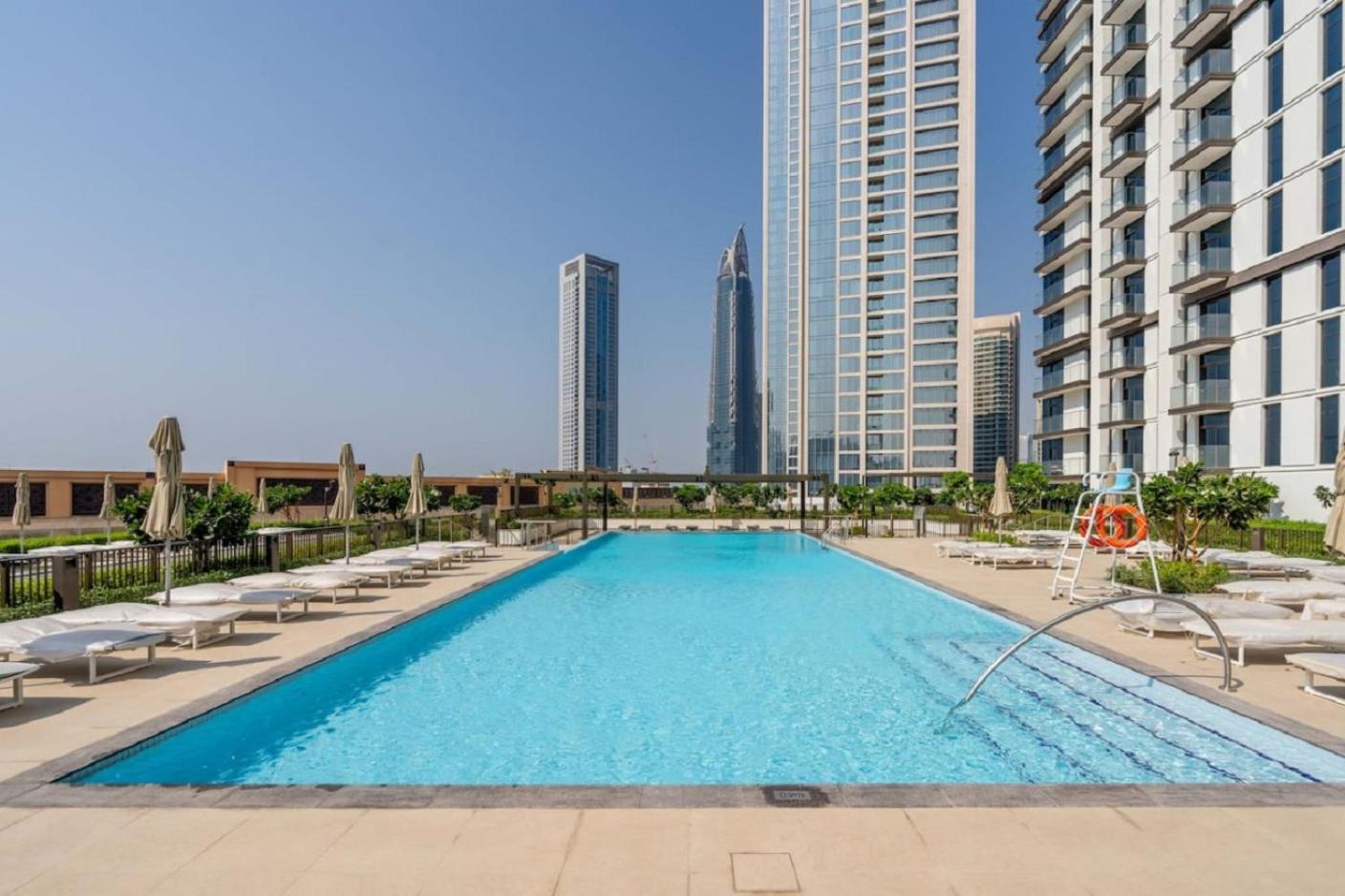 Luxury & Premium Burj Khalifa Mall Apartment Dubai