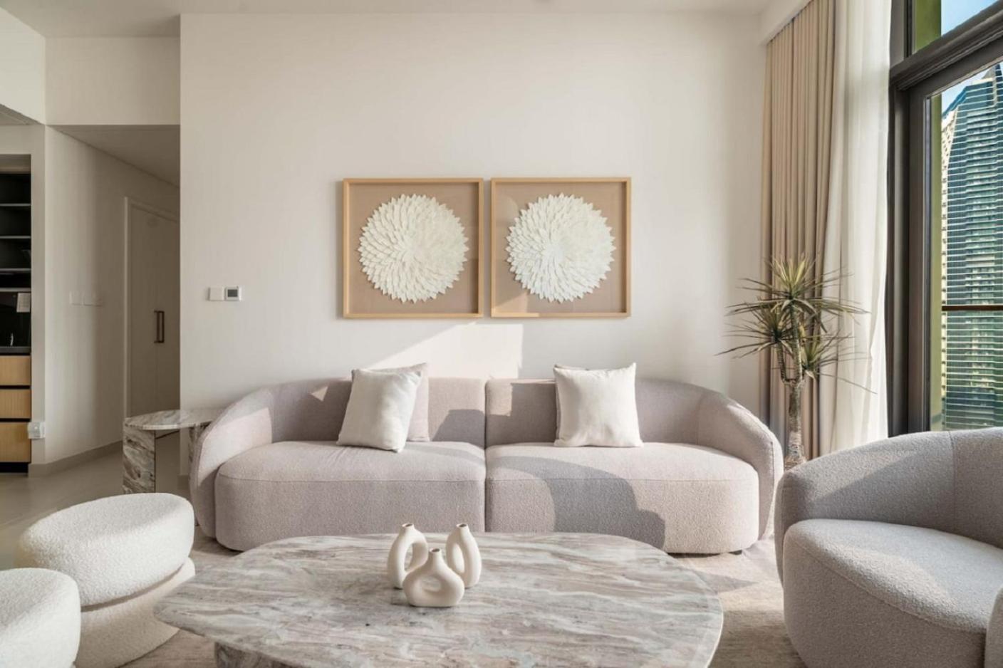 Luxury & Premium Burj Khalifa Mall Apartment
