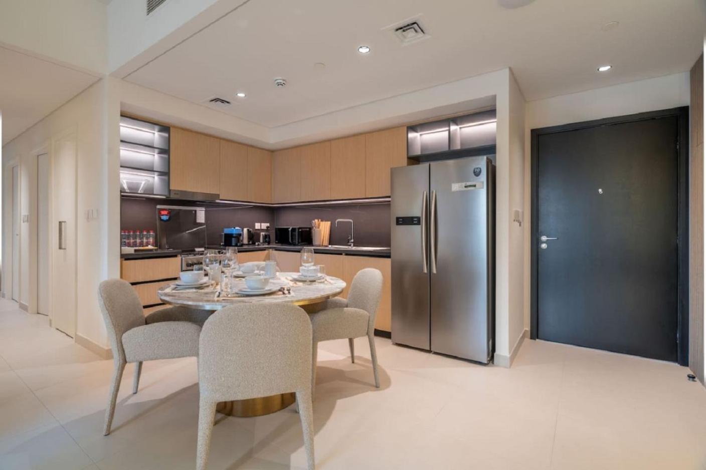 Luxury & Premium Burj Khalifa Mall Apartment Dubai