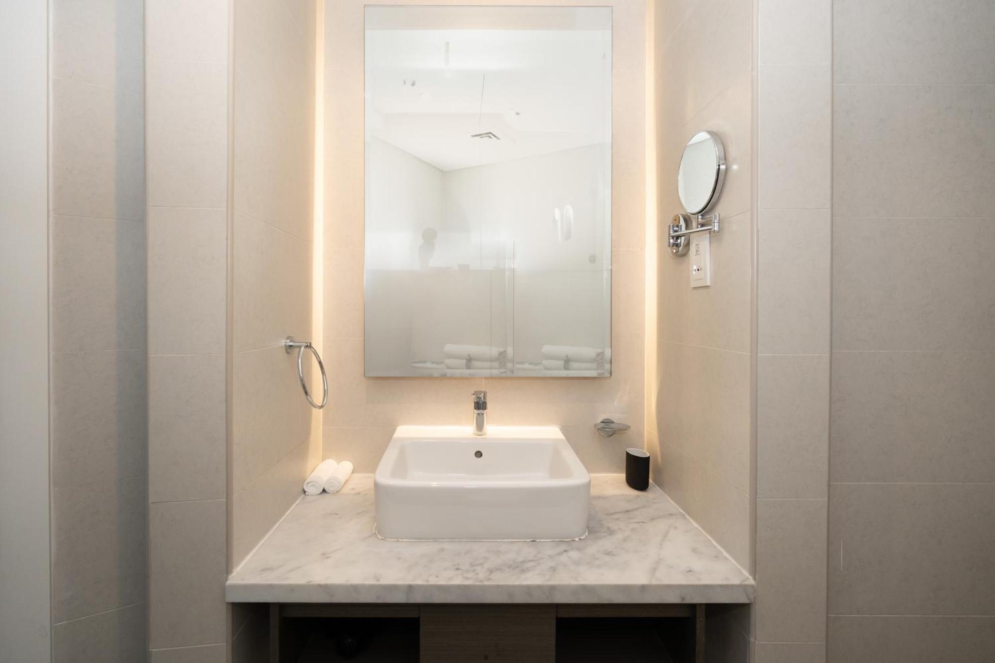 Keyrock Living - Elite Escape At Maison Prive * Dubai