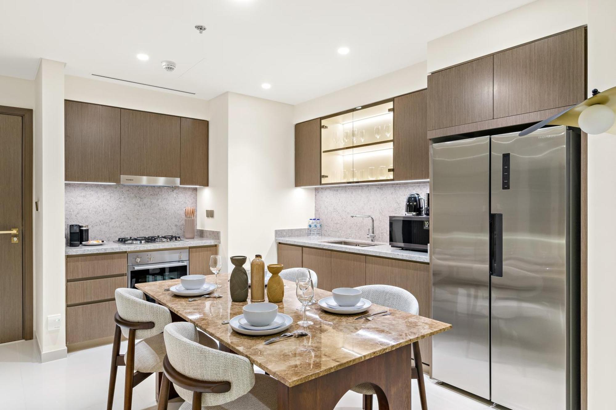 Elegant 2br With Palm & Sea View L Direct Access * Dubai