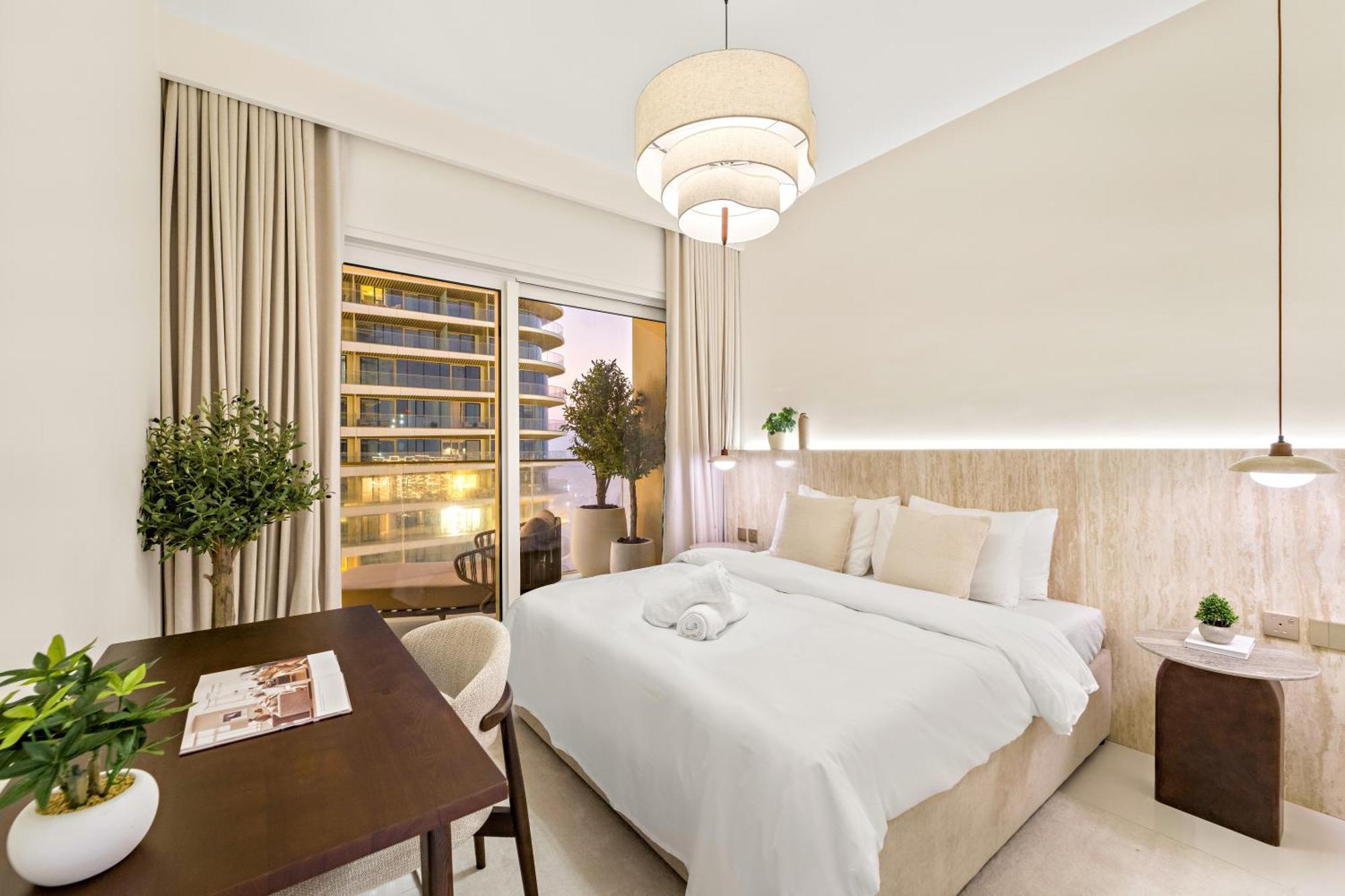 Elegant 2br With Palm & Sea View L Direct Access Apartment *