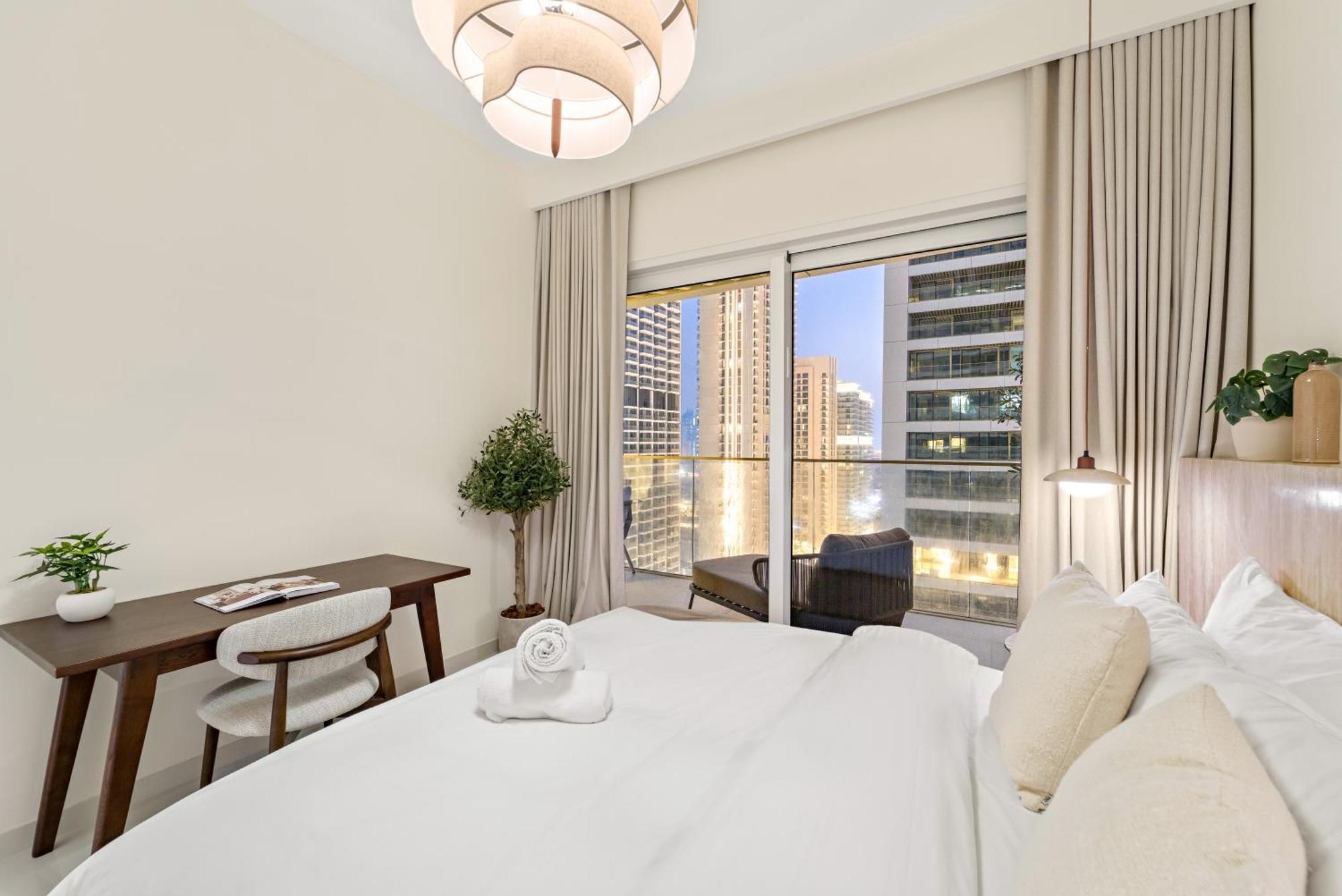 Elegant 2br With Palm & Sea View L Direct Access Apartment Dubai
