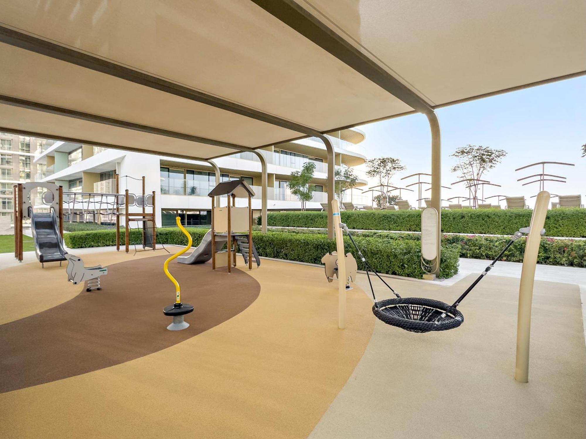Apartment Elegant 2br With Palm & Sea View L Direct Access Dubai
