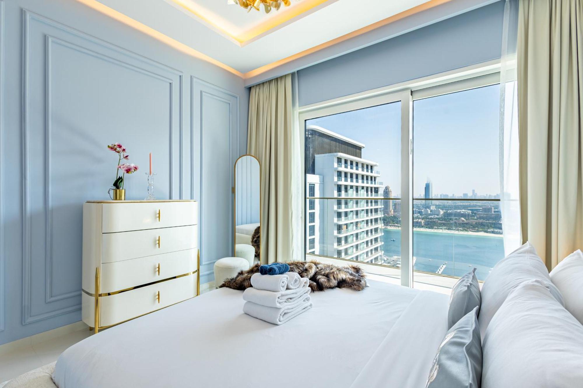 Apartment Lux Designer 2br - Grand Bleu - Waterfront Living *