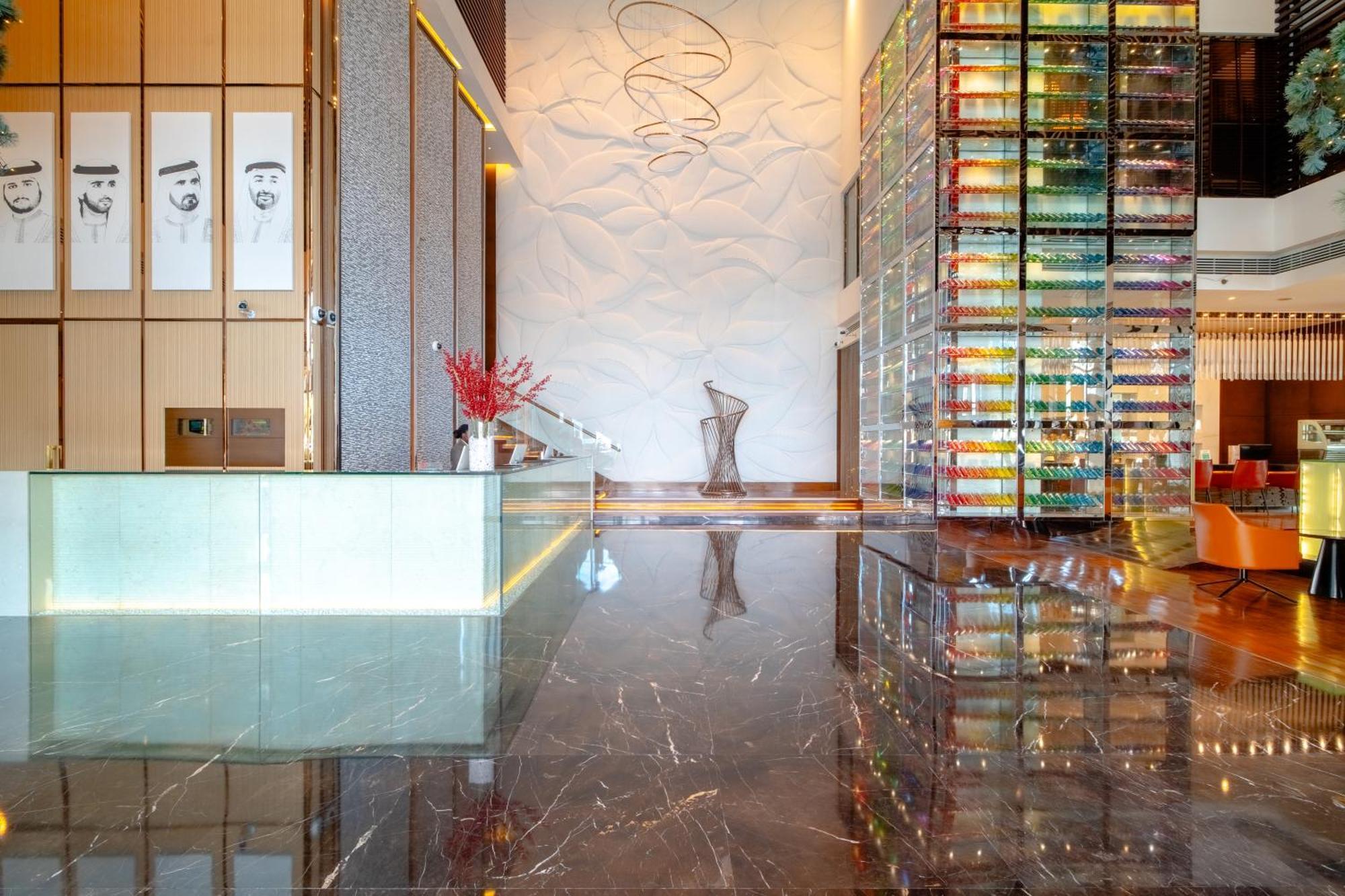 Asiana Hotel 5*