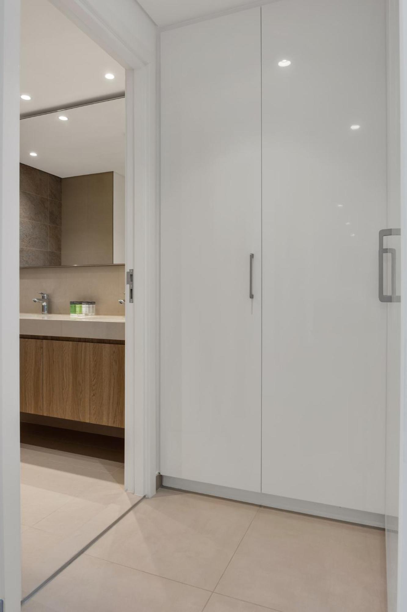 Bellavista - 2 Bedroom Downtown Views Ii T2