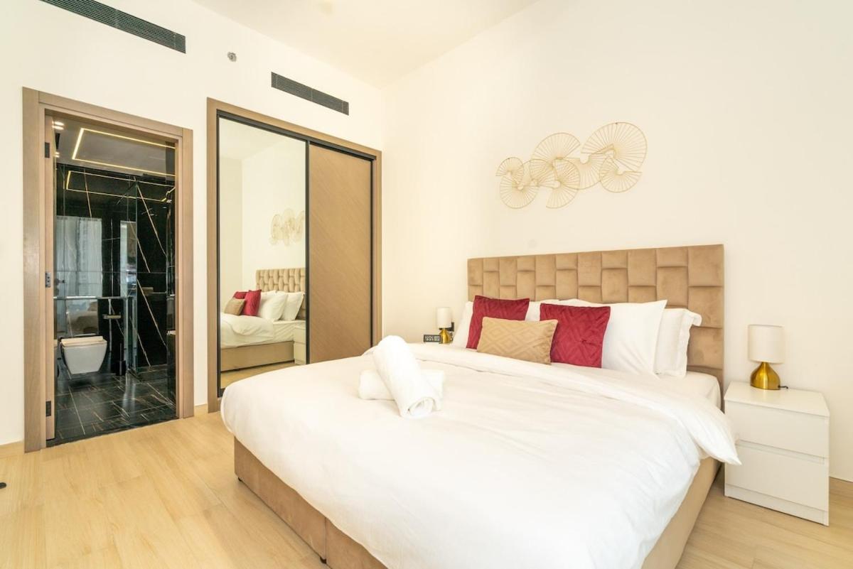Apartment Luxury 1br In Jvc With Stunning Pool *