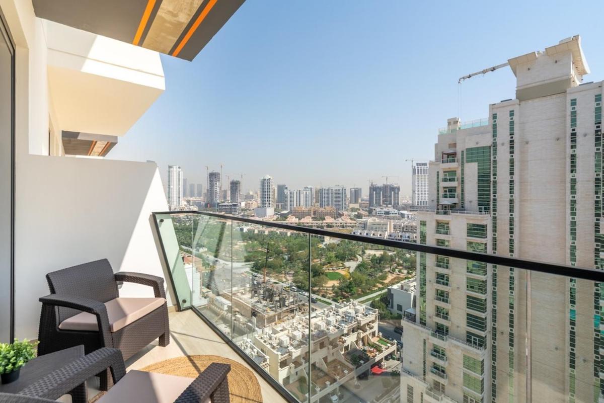 Luxury 1br In Jvc With Stunning Pool Apartment Dubai