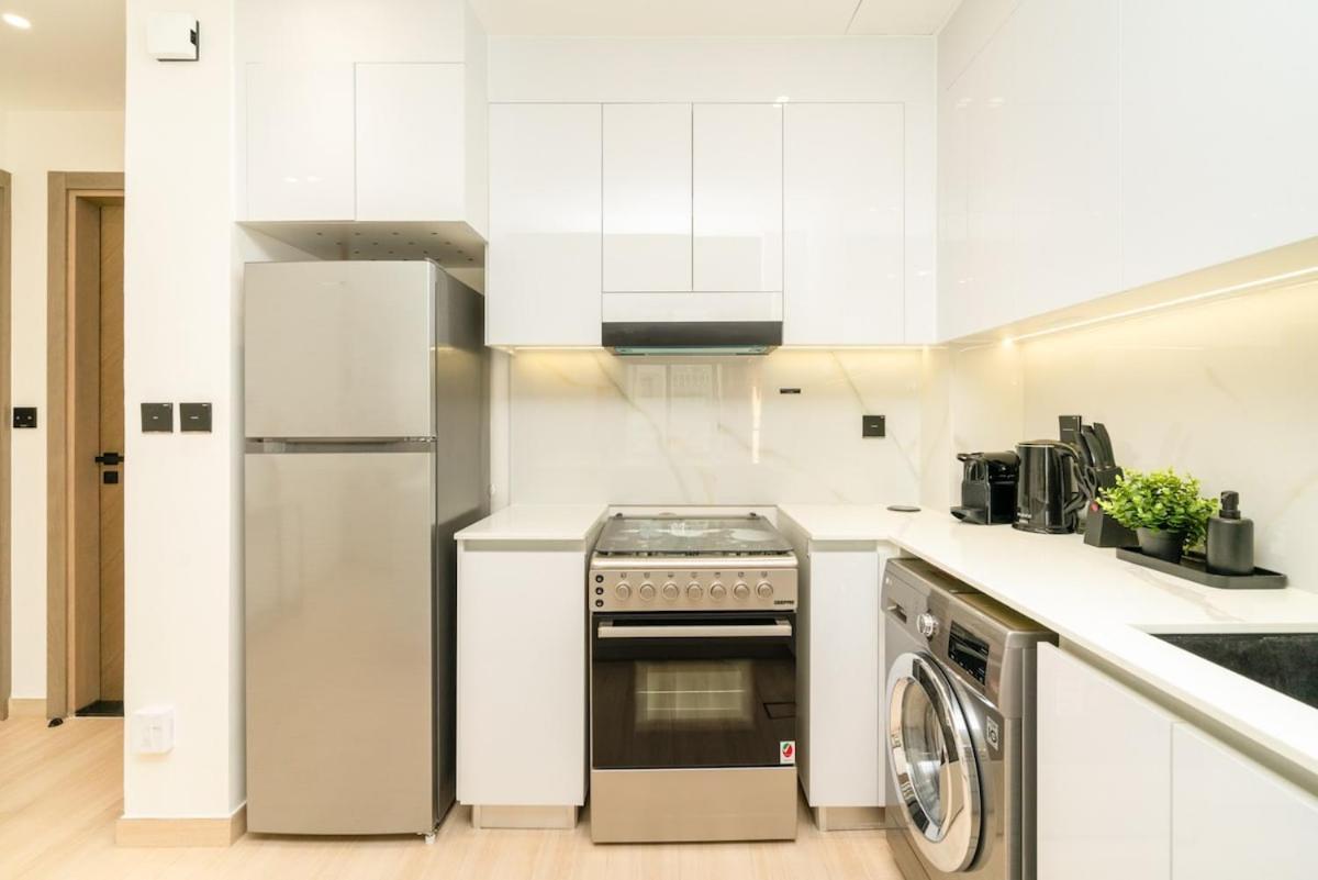 Luxury 1br In Jvc With Stunning Pool *