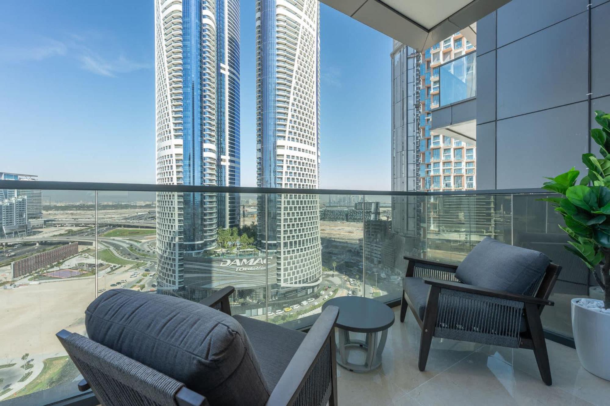 Outstanding Flat In Nobles Tower Perfect For 2