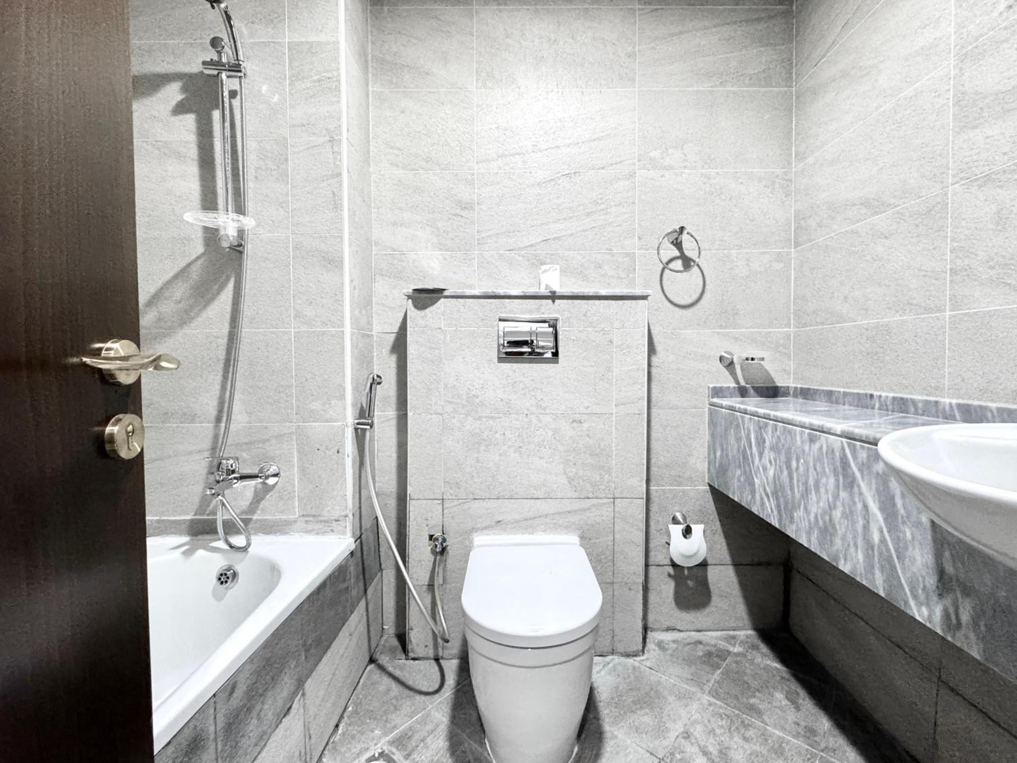 Al Manara Classic Deluxe
