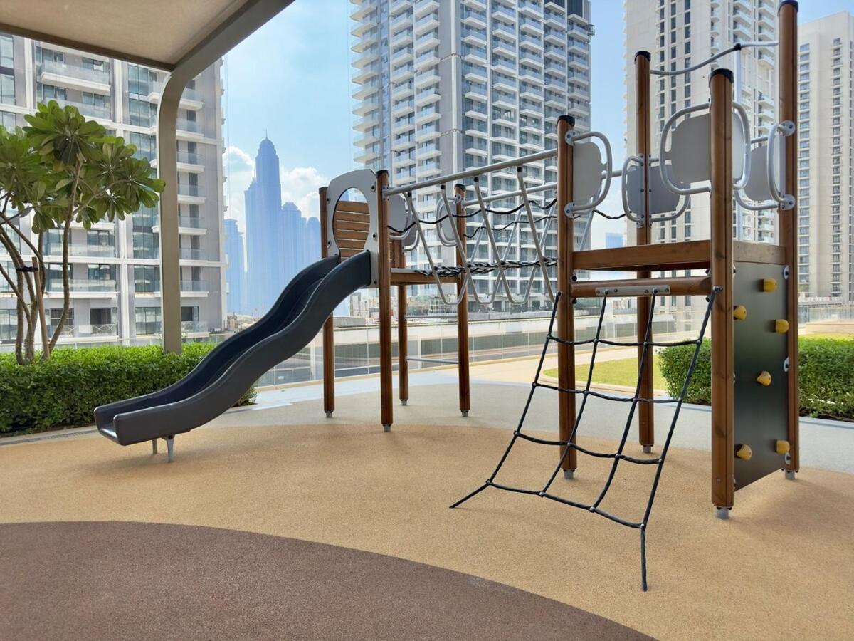 Apartment Dar Vacation - New Stunning 1br - Emaar Beachfront *