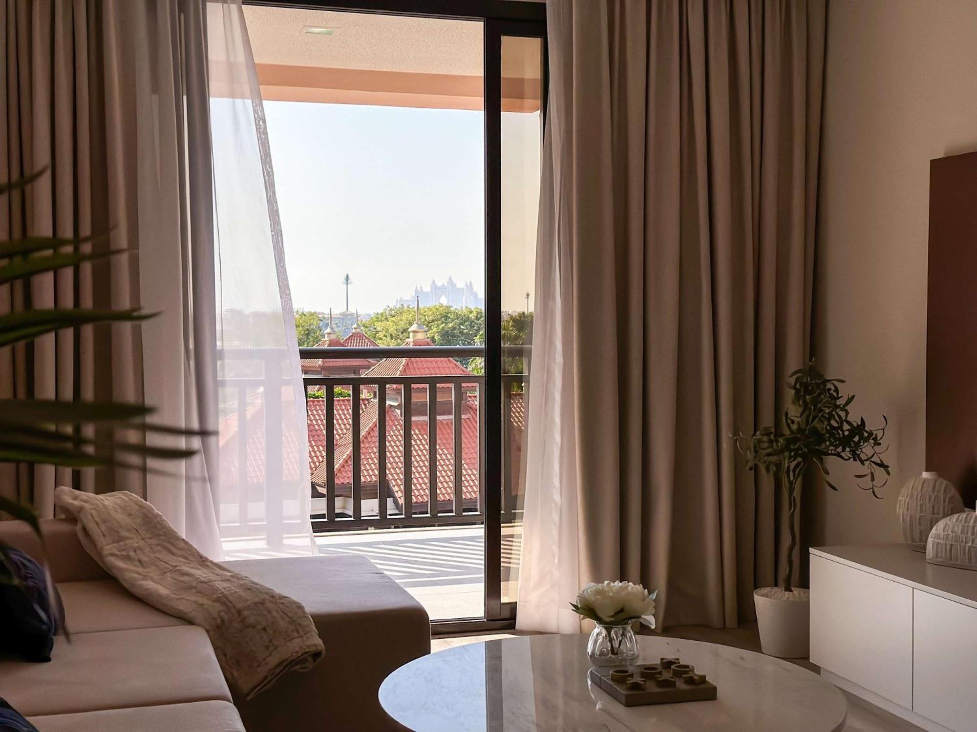 Fabulous 2br At 5 Star