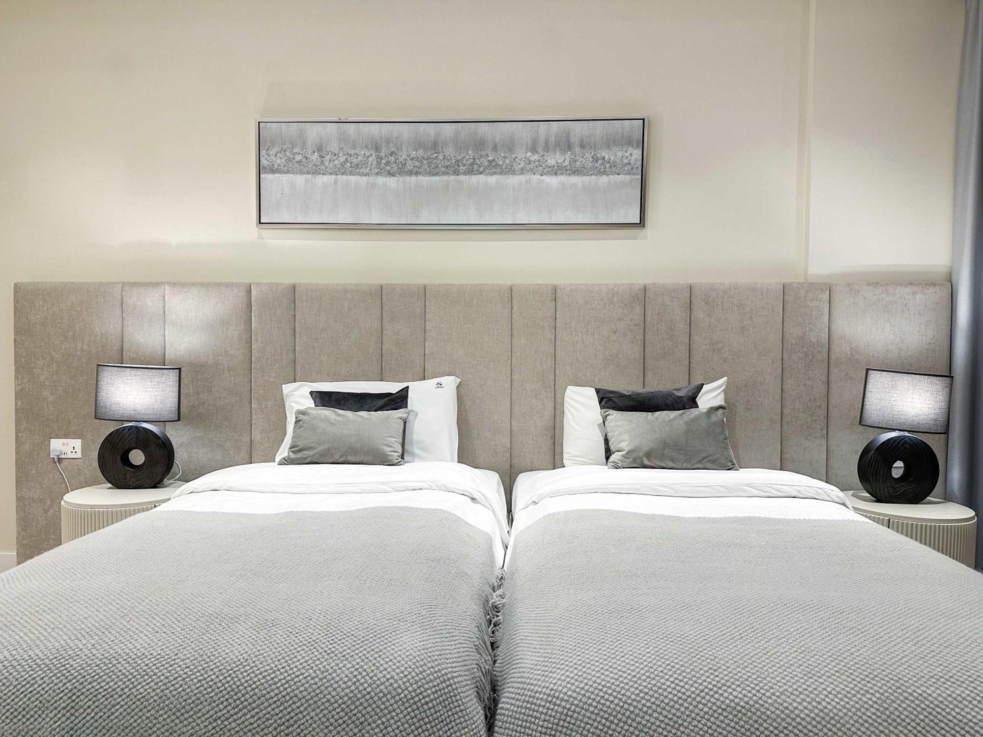 Fabulous 2br At 5 Star *