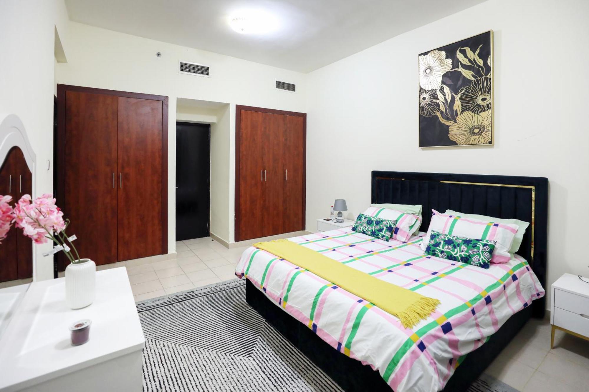 Luxury 1bed Marina View Jbr Pool Parking