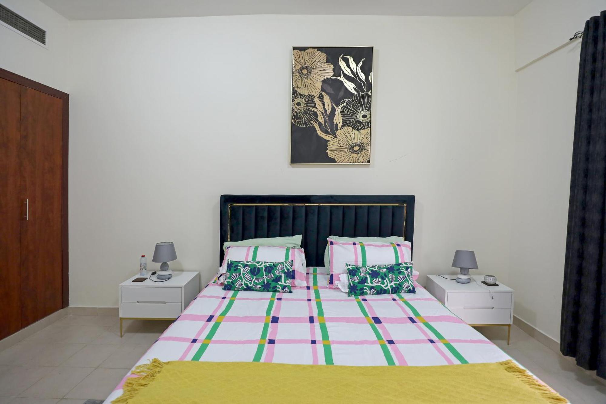 Luxury 1bed Marina View Jbr Pool Parking Holiday home *