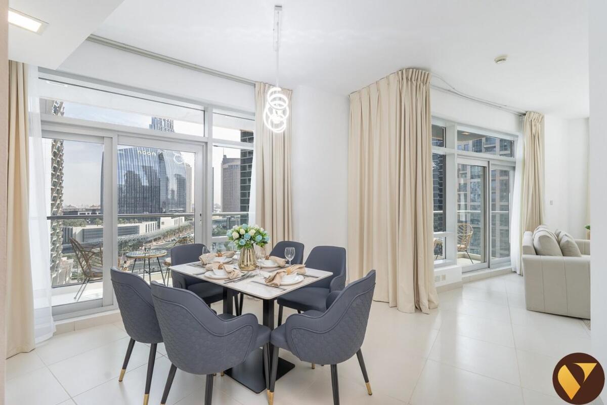 Vogue The Lofts By Emaar - Prime Downtown Stay, Walk To Burj Khalifa And Mall On Sheikh Mohammed Bin Rashid Blvd *