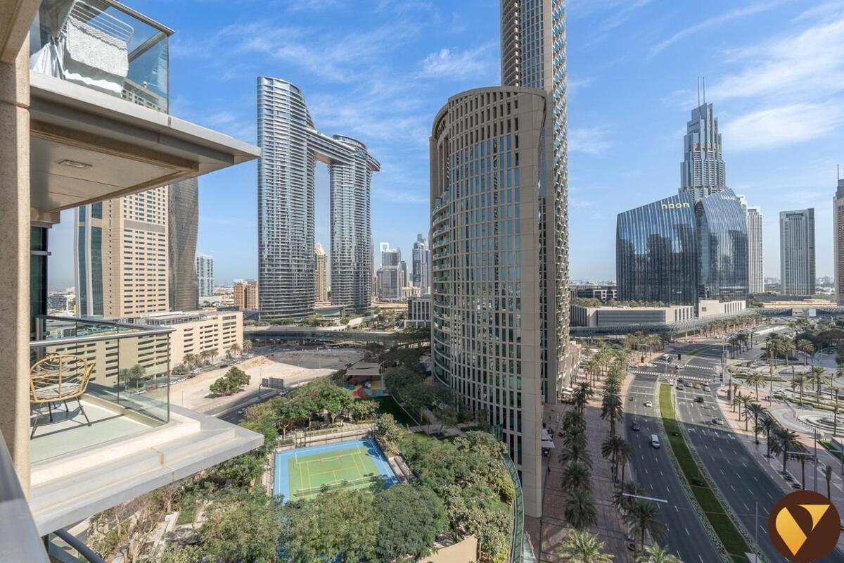 Vogue The Lofts By Emaar - Prime Downtown Stay, Walk To Burj Khalifa And Mall On Sheikh Mohammed Bin Rashid Blvd Apartment