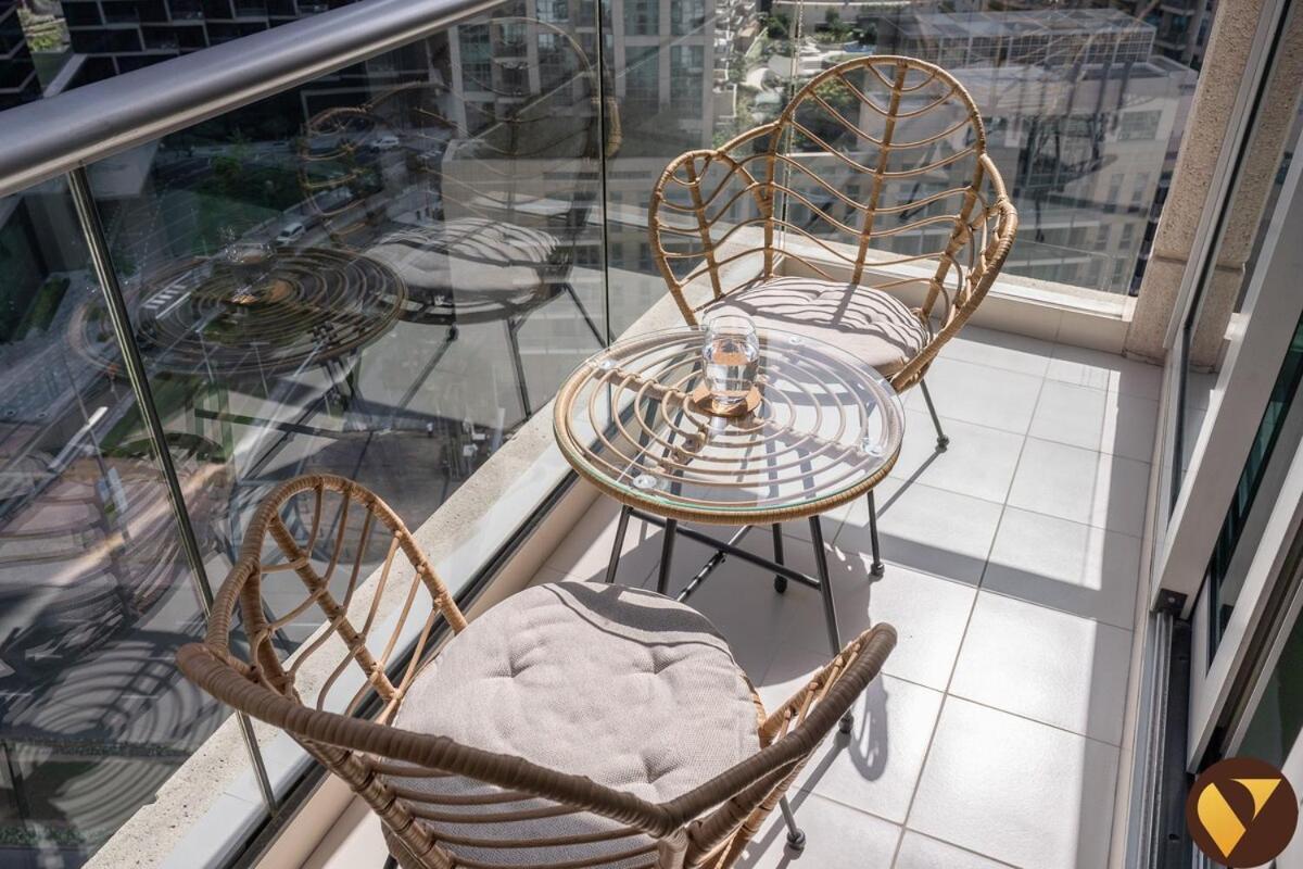 Vogue The Lofts By Emaar - Prime Downtown Stay, Walk To Burj Khalifa And Mall On Sheikh Mohammed Bin Rashid Blvd Dubai