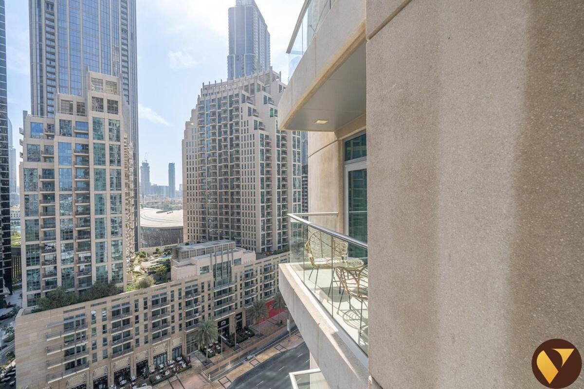 Vogue The Lofts By Emaar - Prime Downtown Stay, Walk To Burj Khalifa And Mall On Sheikh Mohammed Bin Rashid Blvd *
