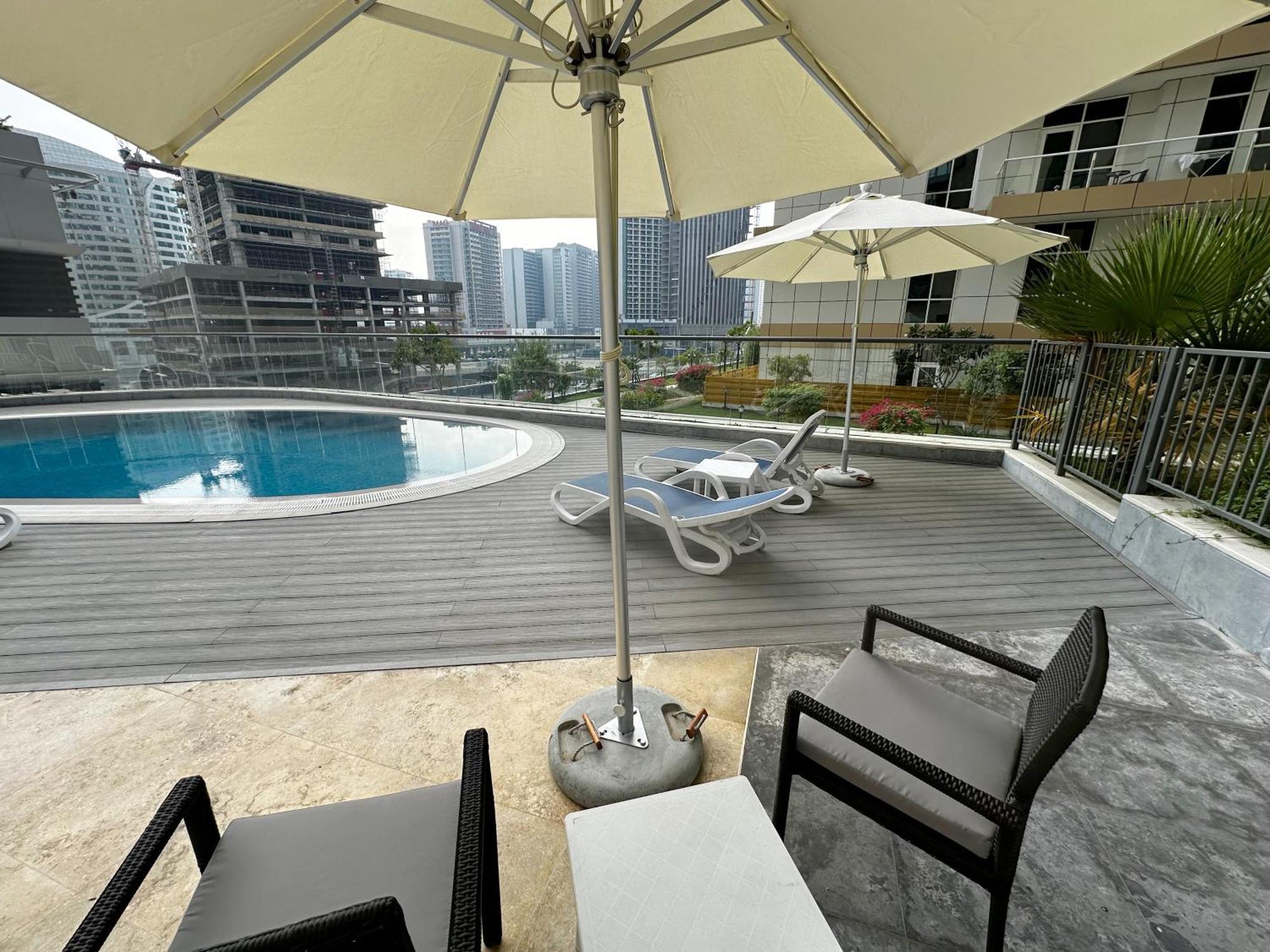 Dunya Tower Luxury And 2 Min Walk To Mall And Burj Khalifa In Heart Of Downtown Apartment Dubai