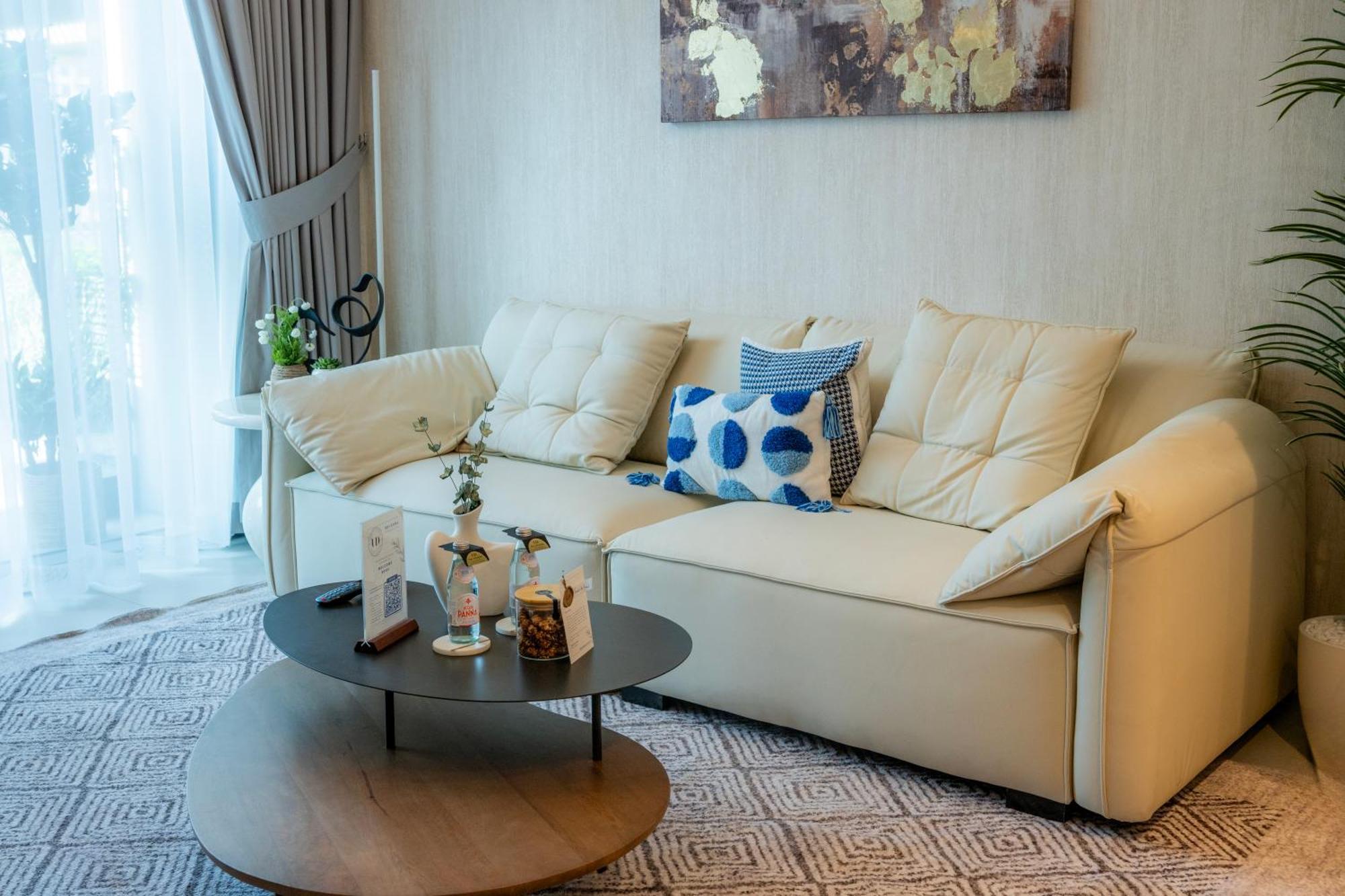 Apartment Urban Dreams - Brand New Boutique Burj Royale - Burj Khalifa & Mall *