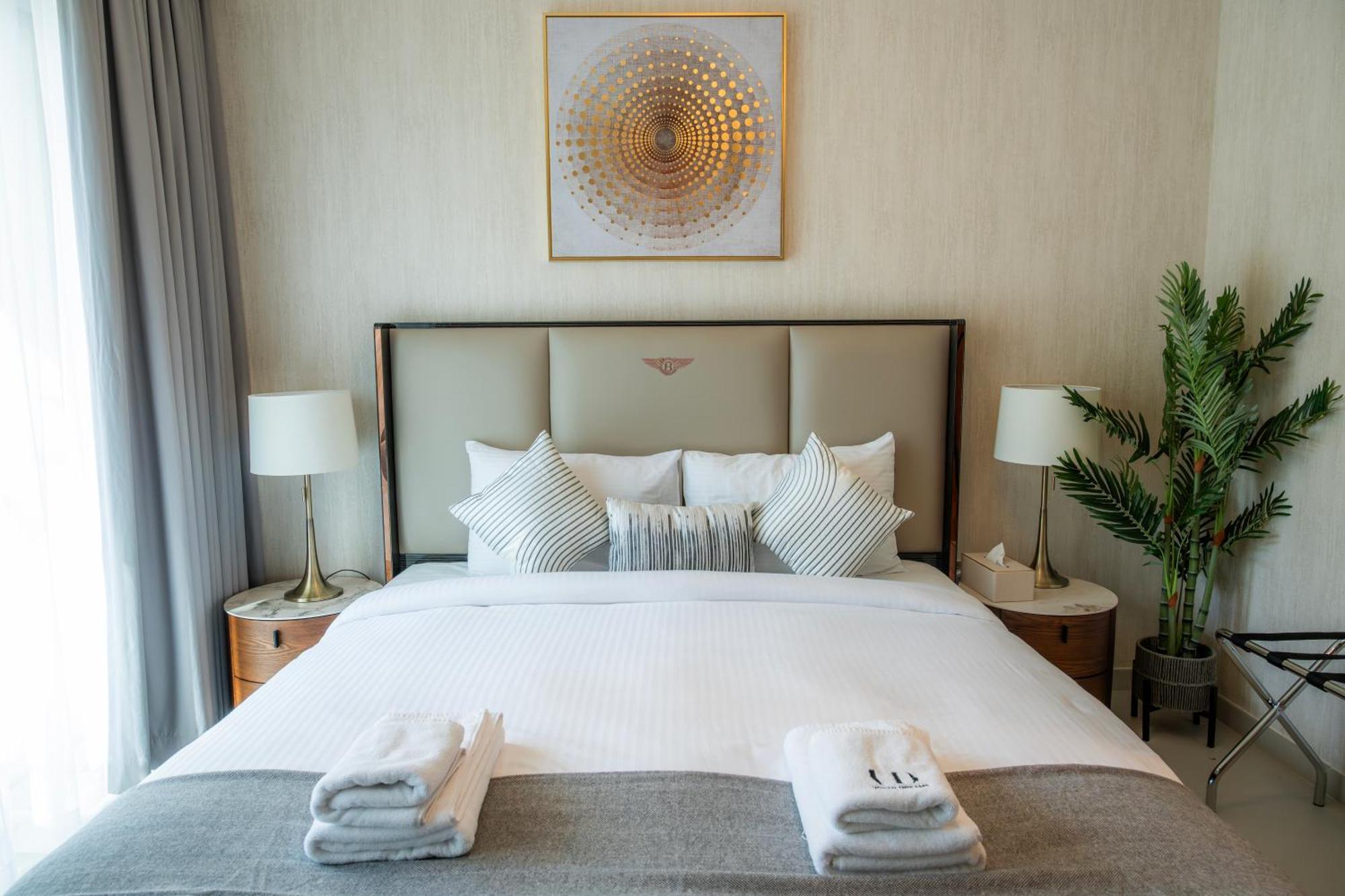 Apartment Urban Dreams - Brand New Boutique Burj Royale - Burj Khalifa & Mall Dubai