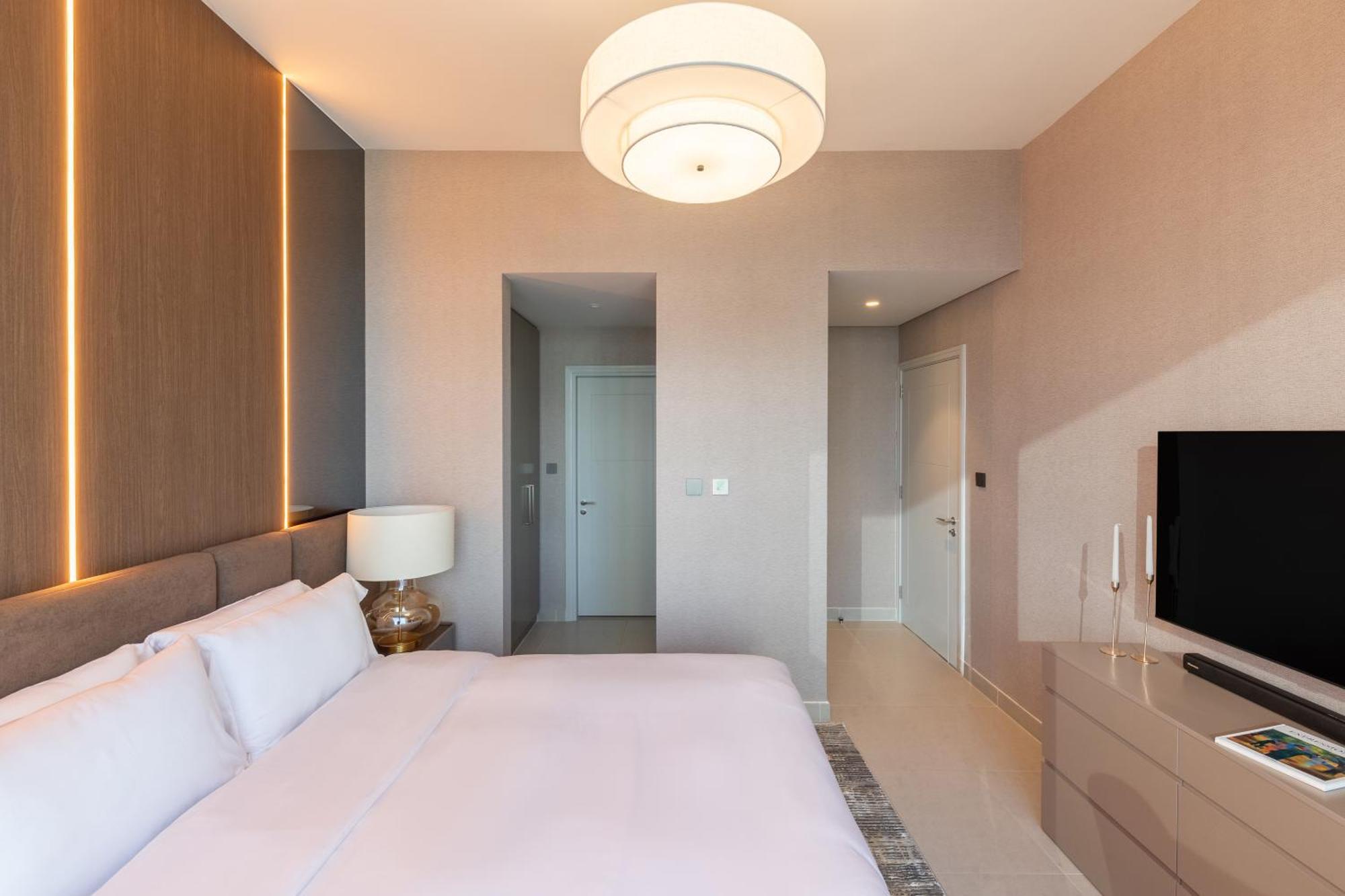 Royal 4br Burj Khalifa View Mall Aparthotel Dubai
