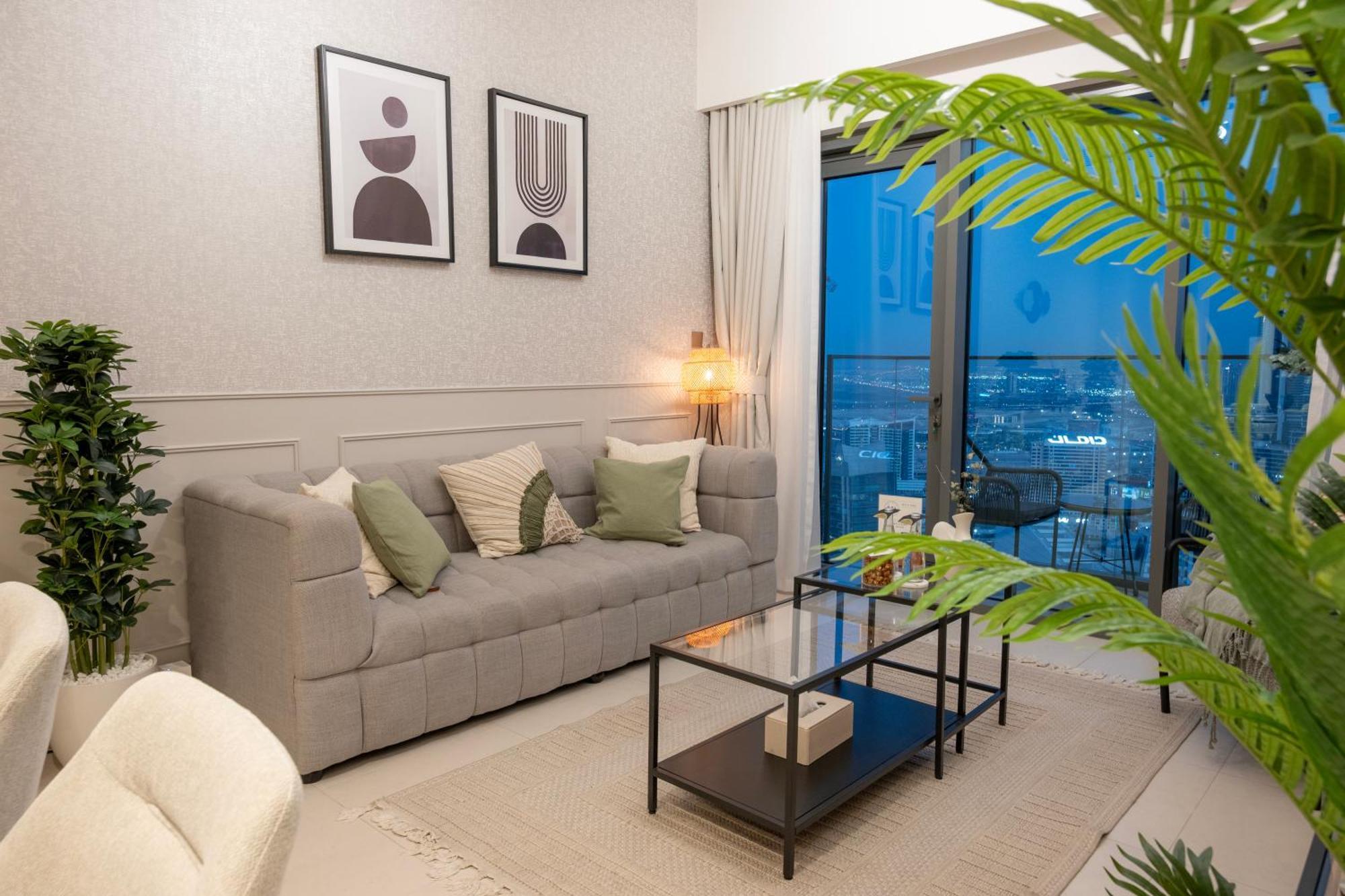 Apartment Urban Dreams - Brand New Boutique Burj Royale - Burj Khalifa & Mall Dubai