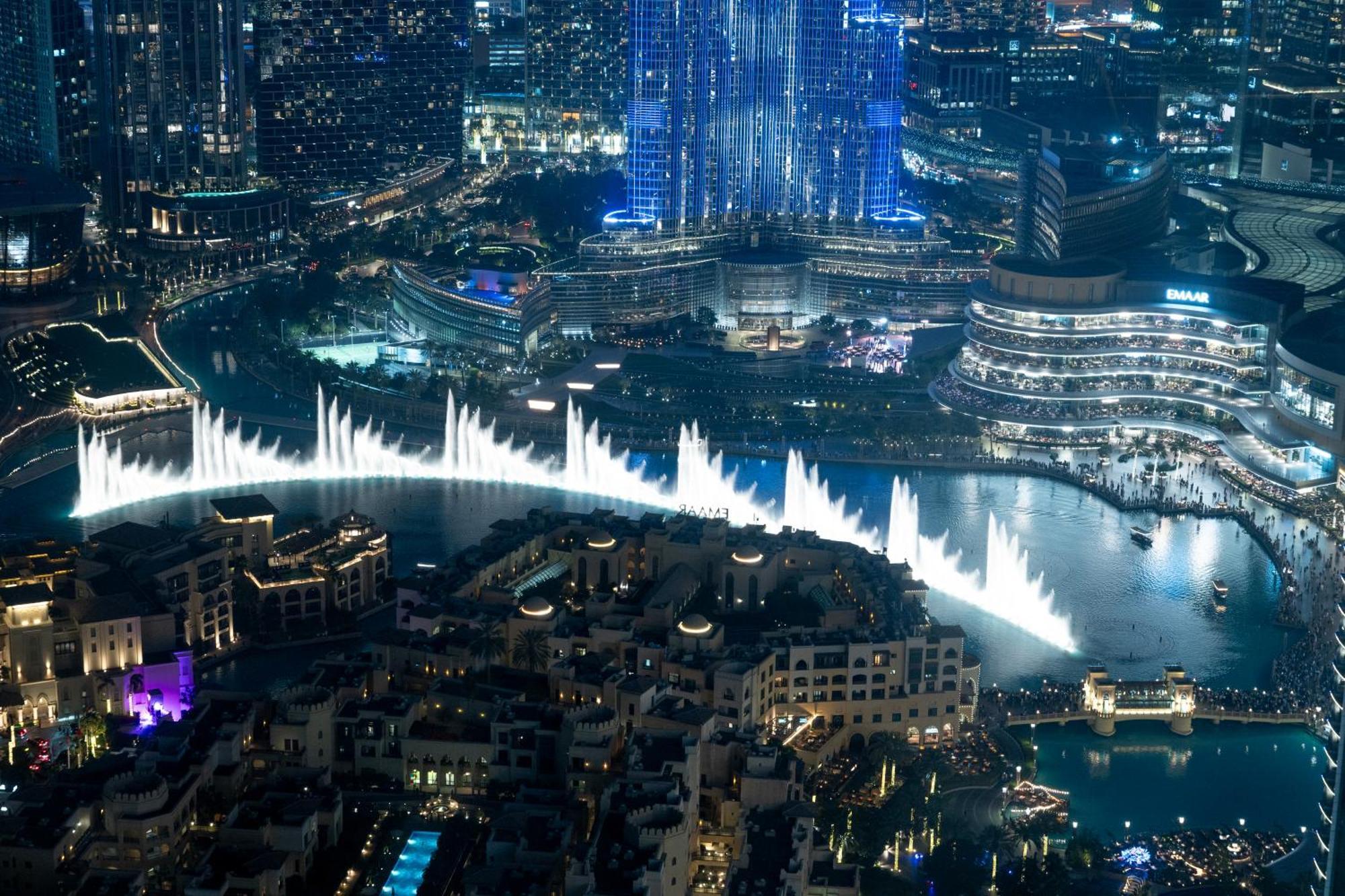 Urban Dreams - Brand New Boutique Burj Royale - Burj Khalifa & Mall Apartment