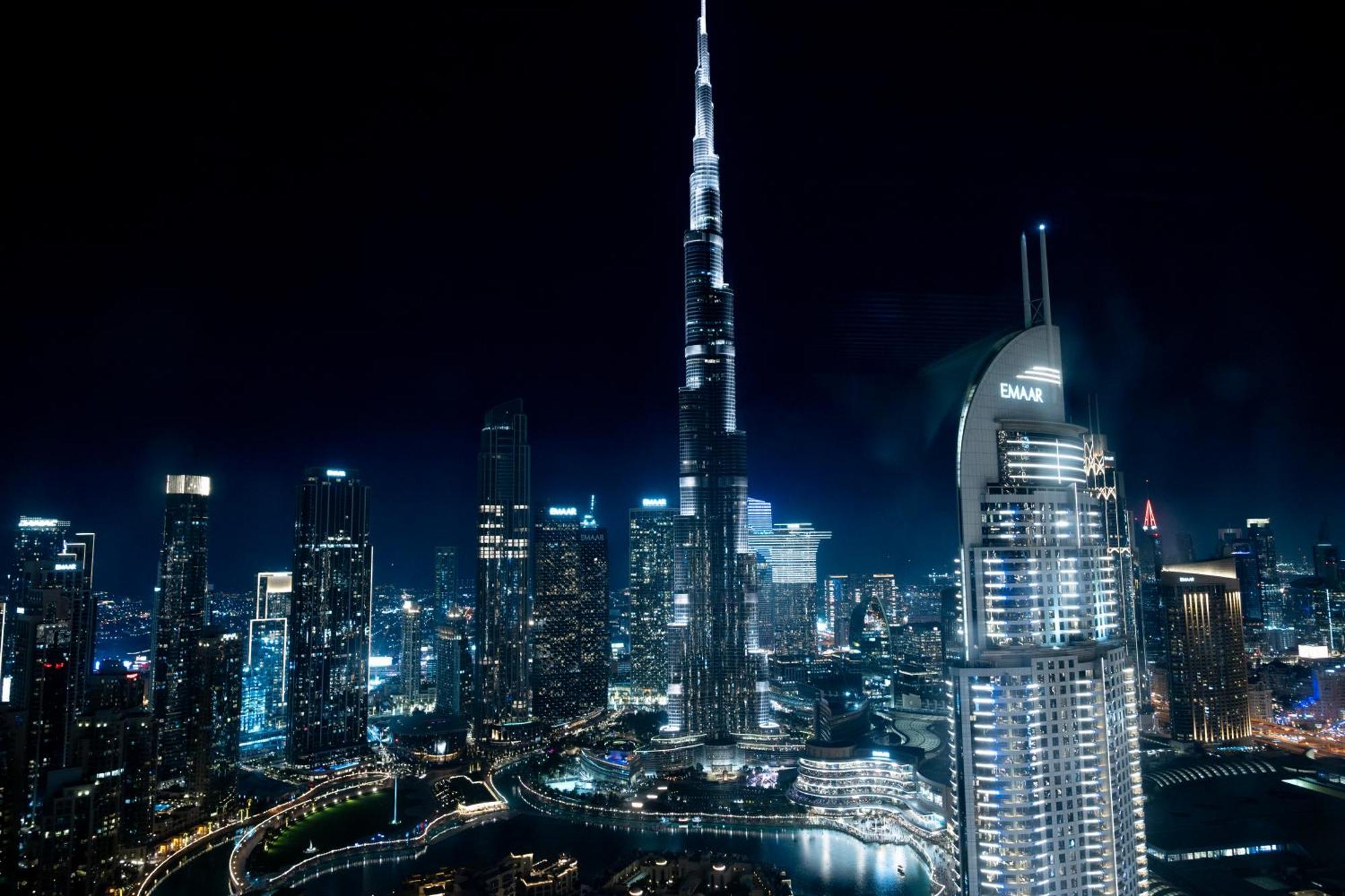 Urban Dreams - Brand New Boutique Burj Royale - Burj Khalifa & Mall *