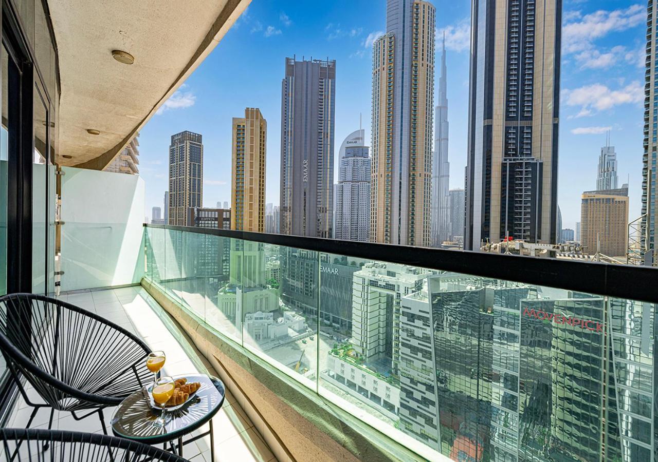 2 Bedroom Apartment! 5 Minute Walk To Mall! Burj Khalifa View! Daire