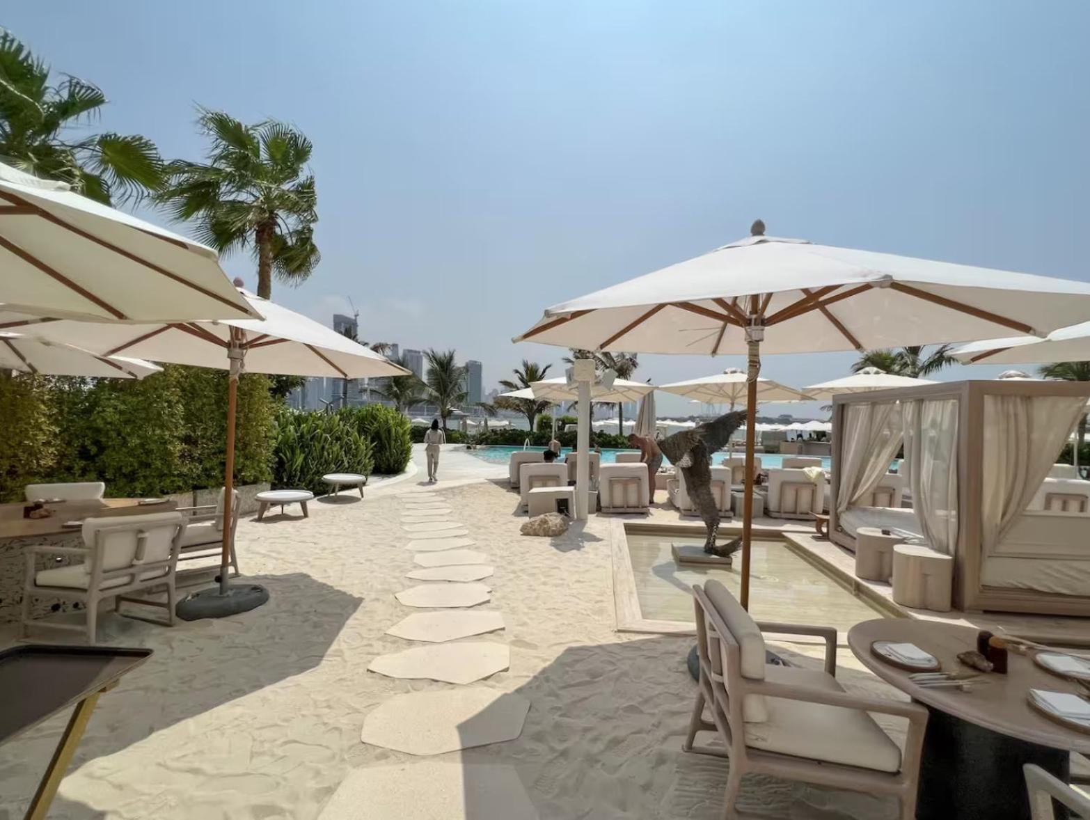 Apartment Luxury 1br In Seven Palm With Access