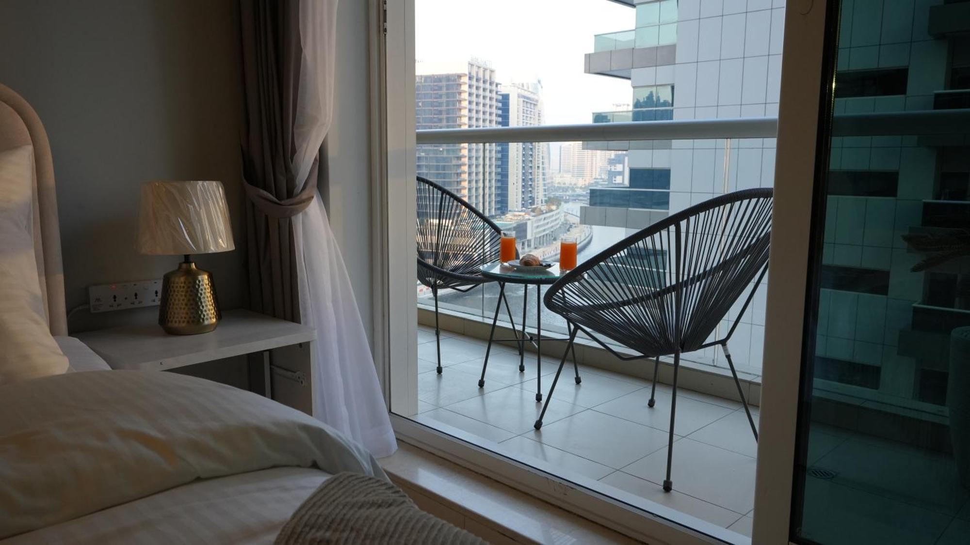 Casa de férias 1bhk Full Canal View In Business Bay ! Dubai
