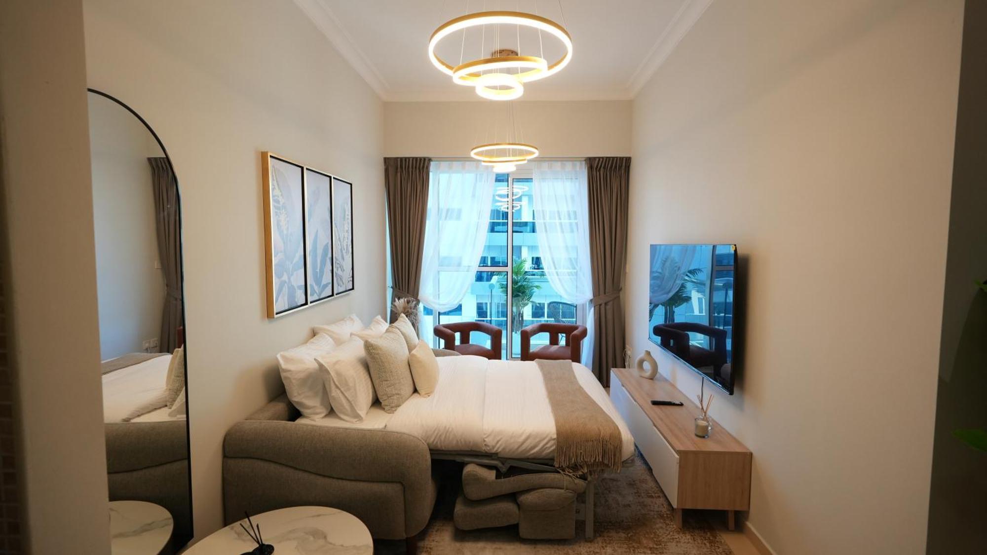 1bhk Full Canal View In Business Bay !