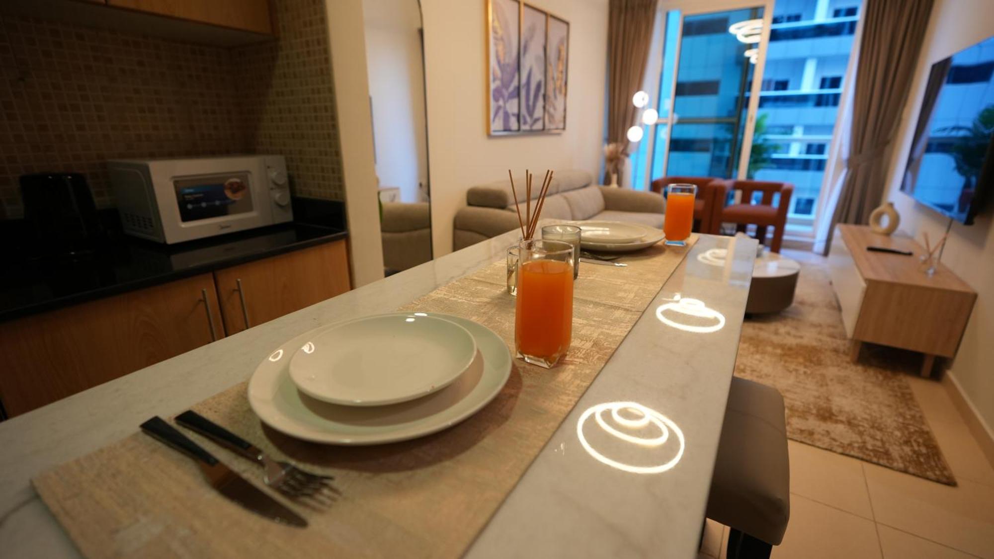 1bhk Full Canal View In Business Bay ! Casa de férias *