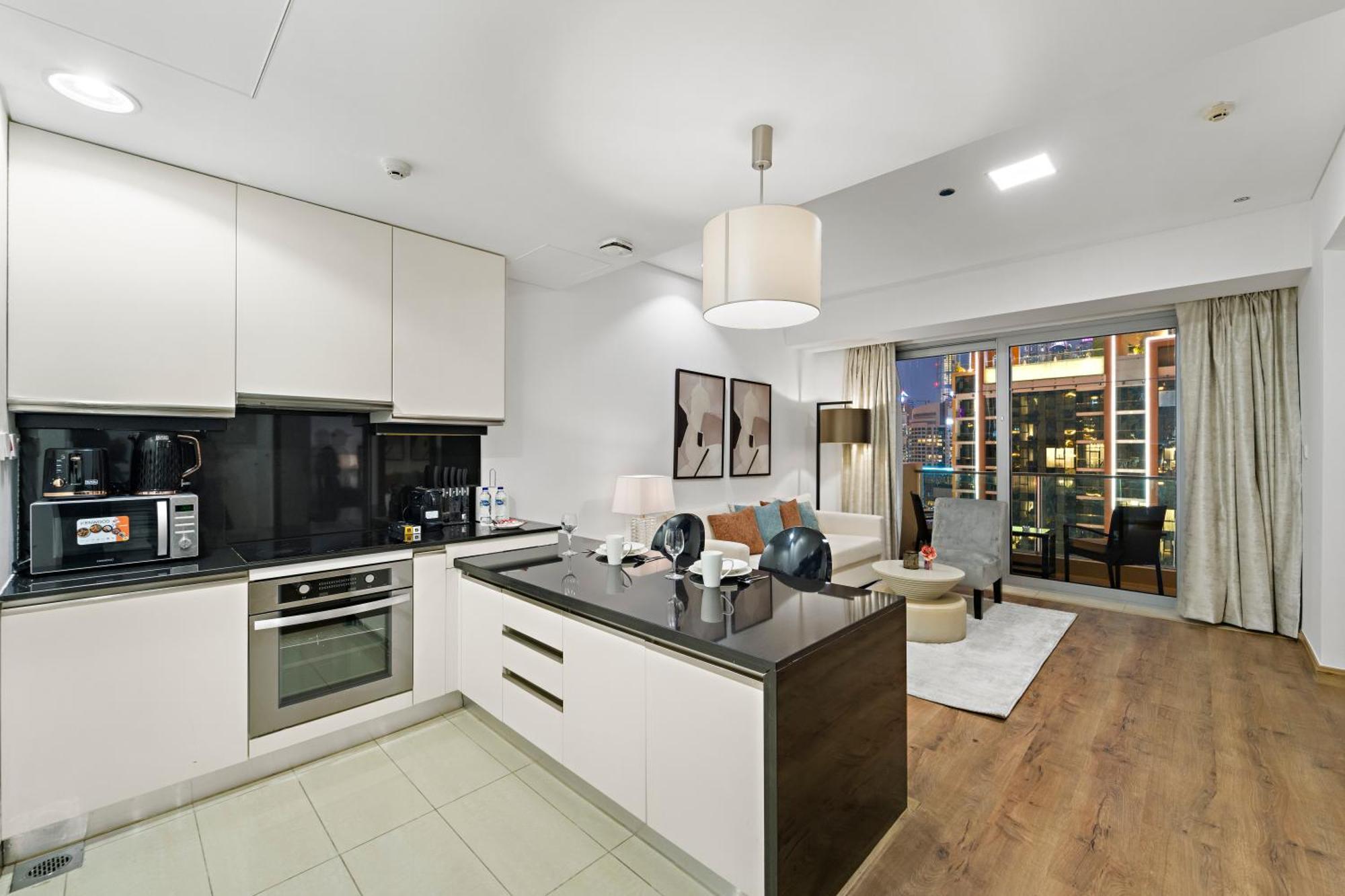 Apartment Stunning 1br In Marina Mall *