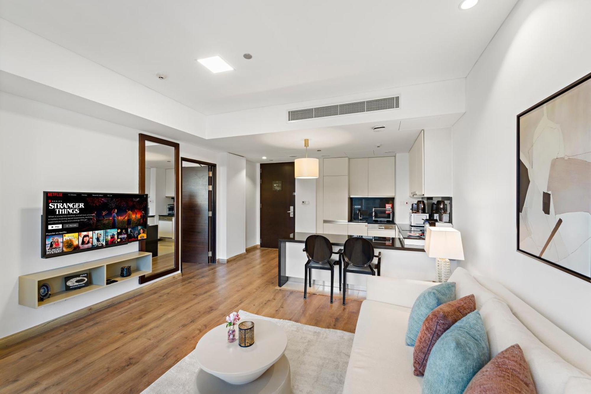 Stunning 1br In Marina Mall *