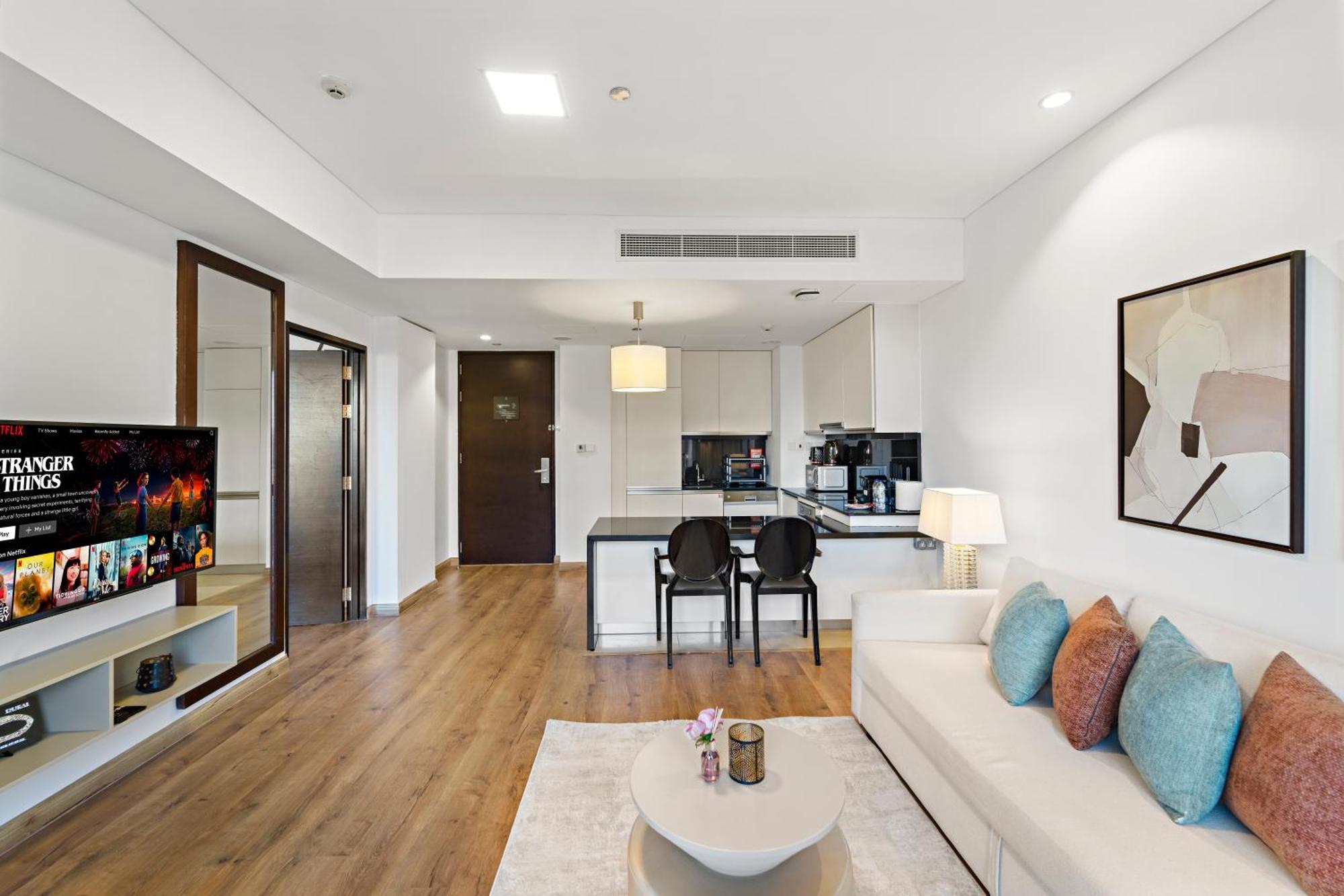 Stunning 1br In Marina Mall Apartment