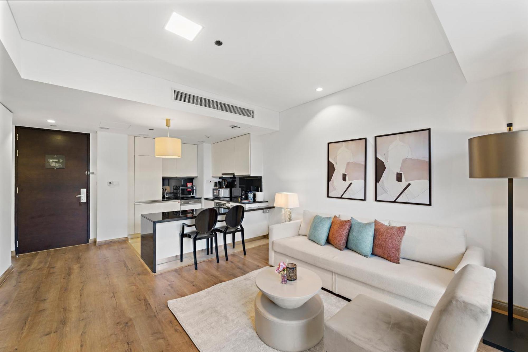 Stunning 1br In Marina Mall Apartment Dubai